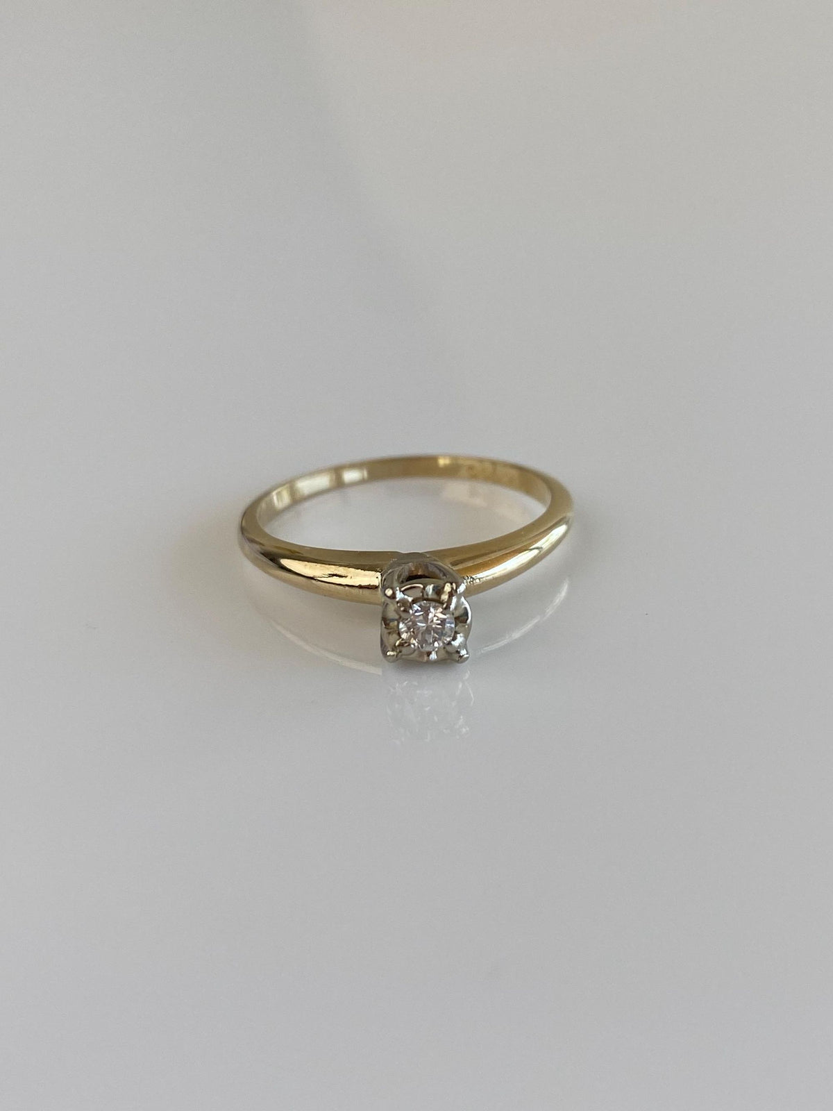Vintage Solid 14k White & Yellow Gold Diamond Ring - Size 6