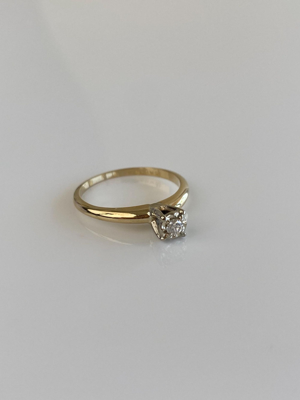 Vintage Solid 14k White & Yellow Gold Diamond Ring - Size 6