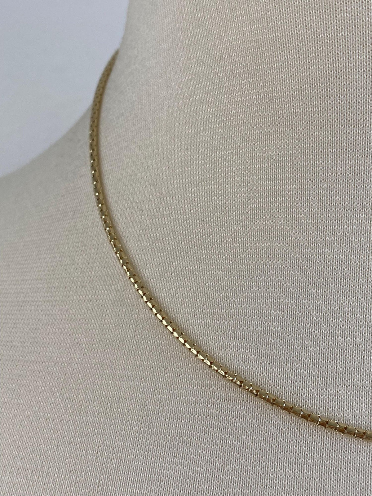 Vintage 14k Yellow Gold Rounded Fancy Chain Necklace -  16.75 inches