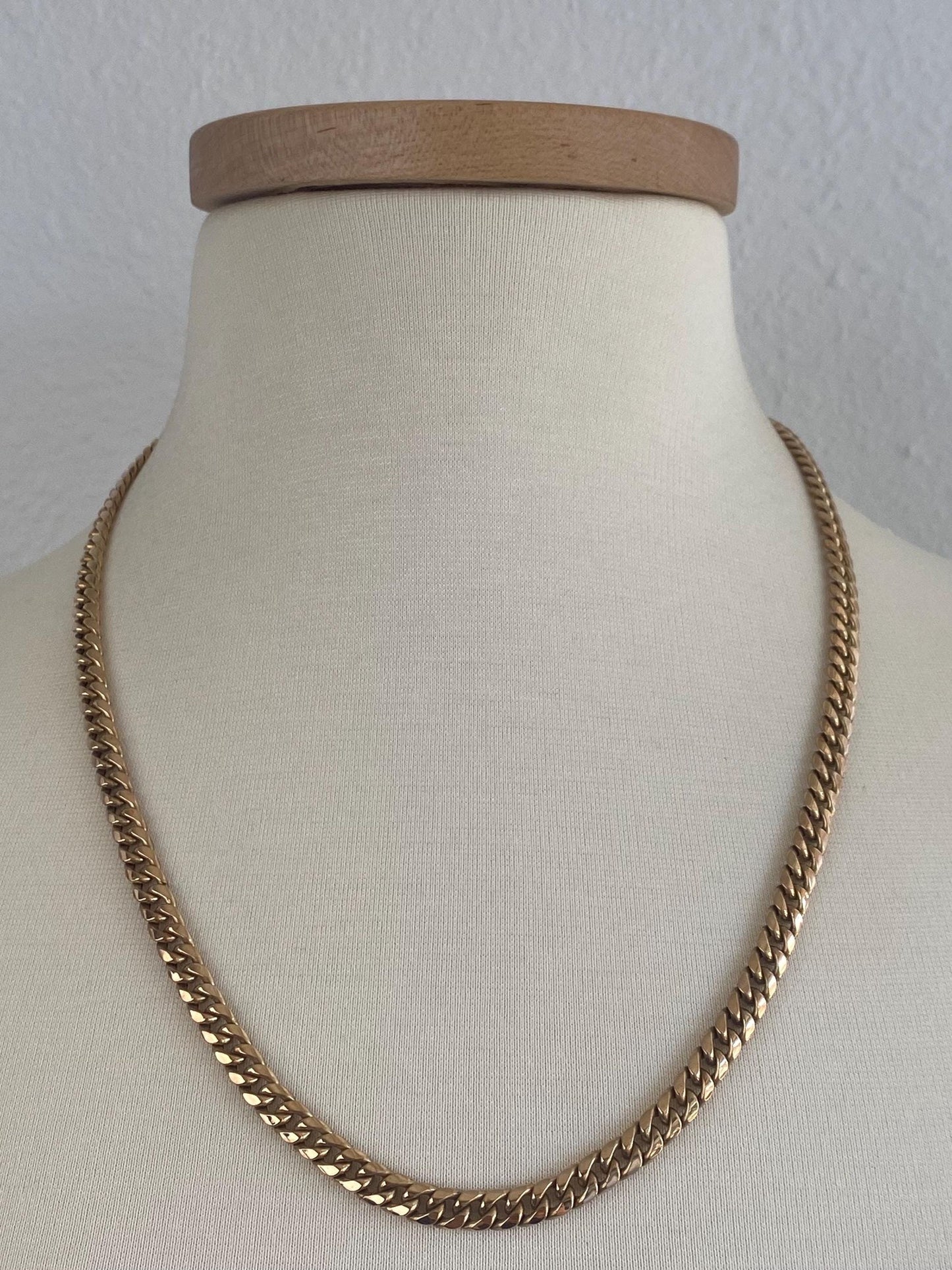 Vintage 10k Yellow Gold Chunky Curb Chain Necklace - 23 inches