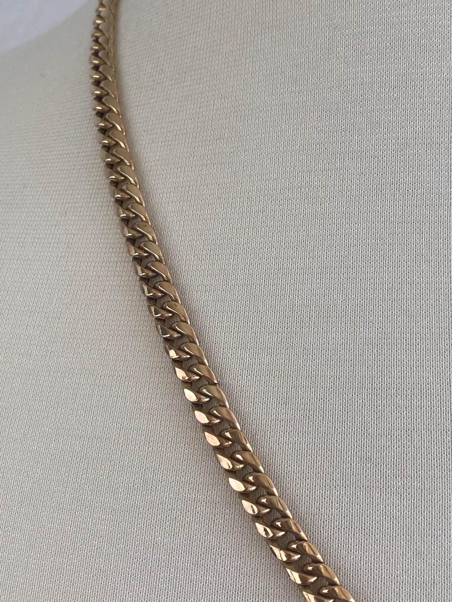 Vintage 10k Yellow Gold Chunky Curb Chain Necklace - 23 inches