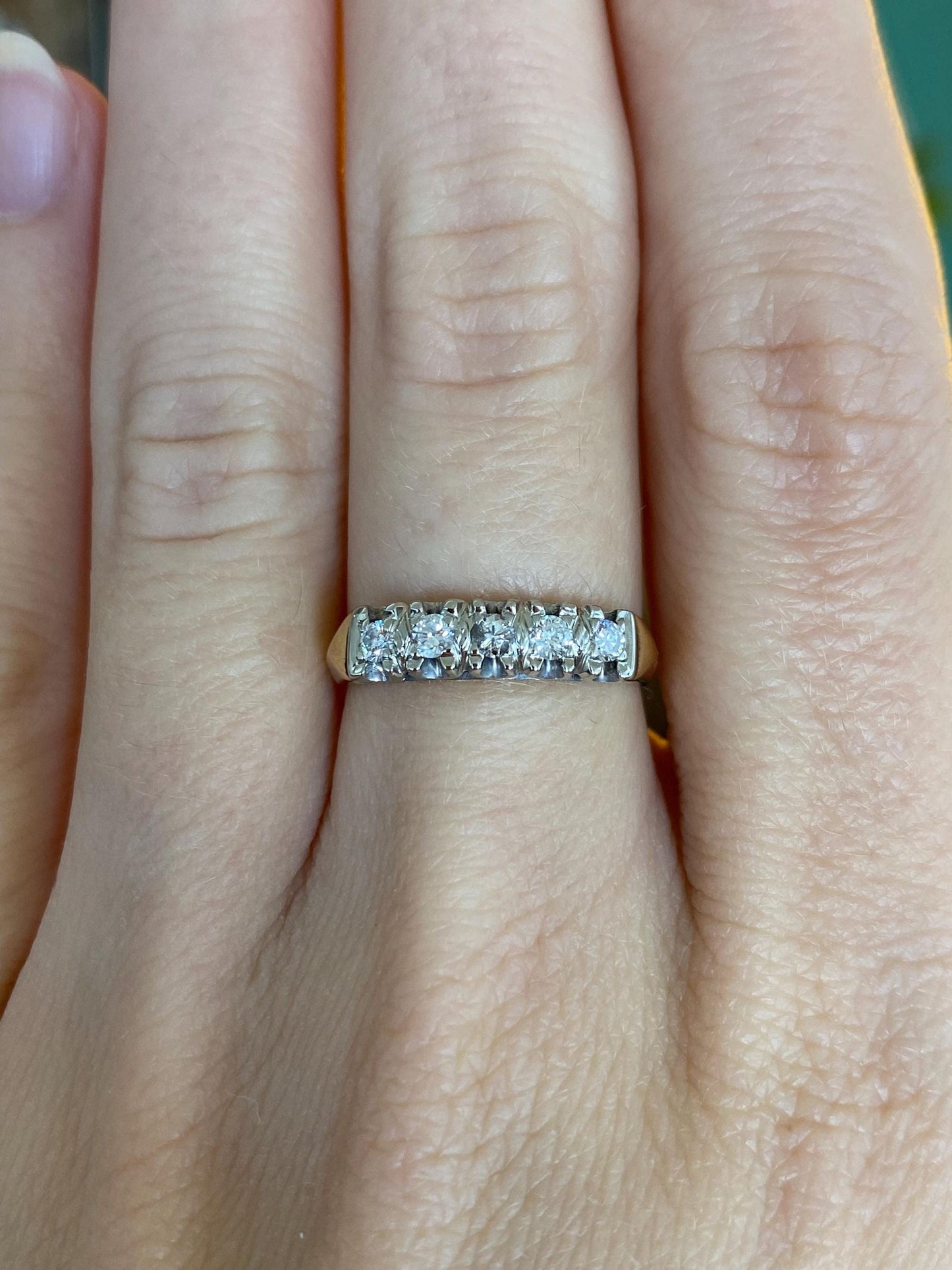 Vintage Solid 14k White & Yellow Gold Diamond Ring Band - Size 6