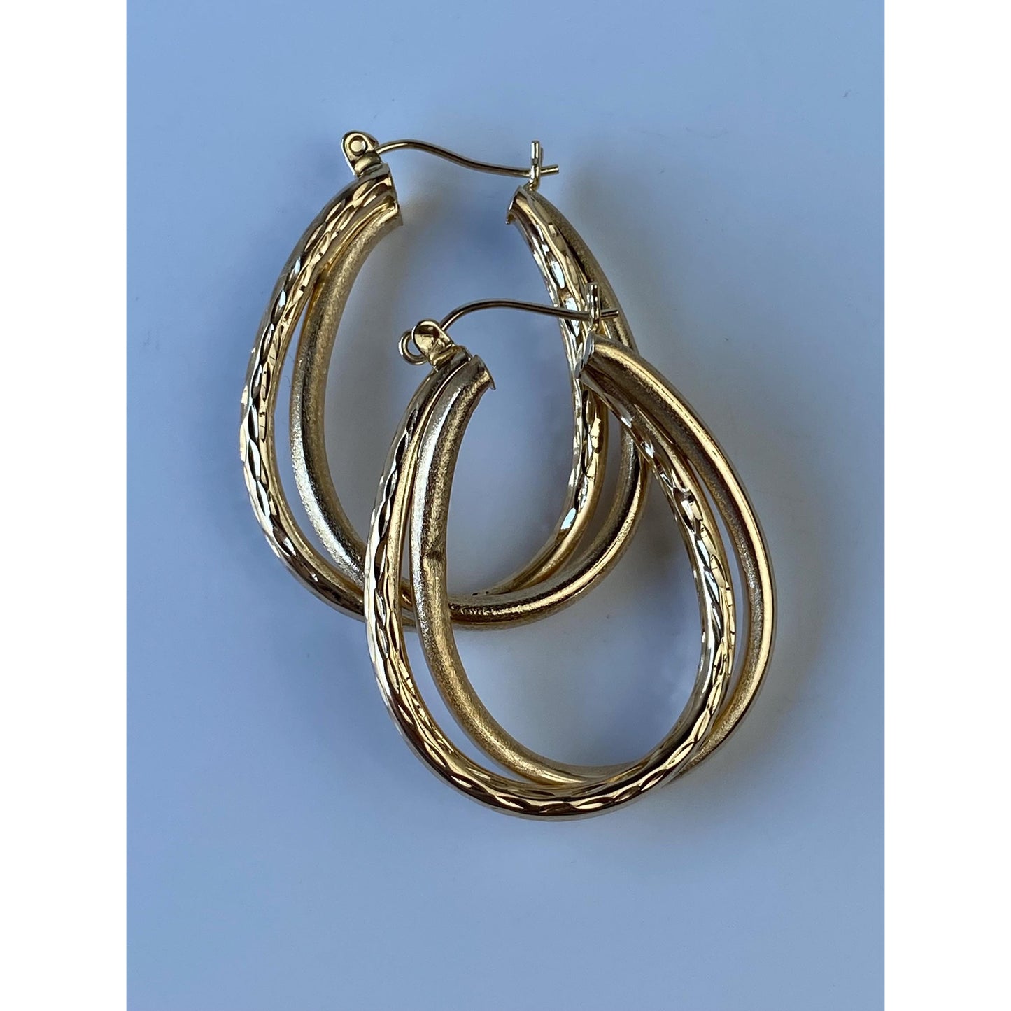 Vintage 14k Yellow Gold Hammered Satin Layered Oval Hoop Earrings