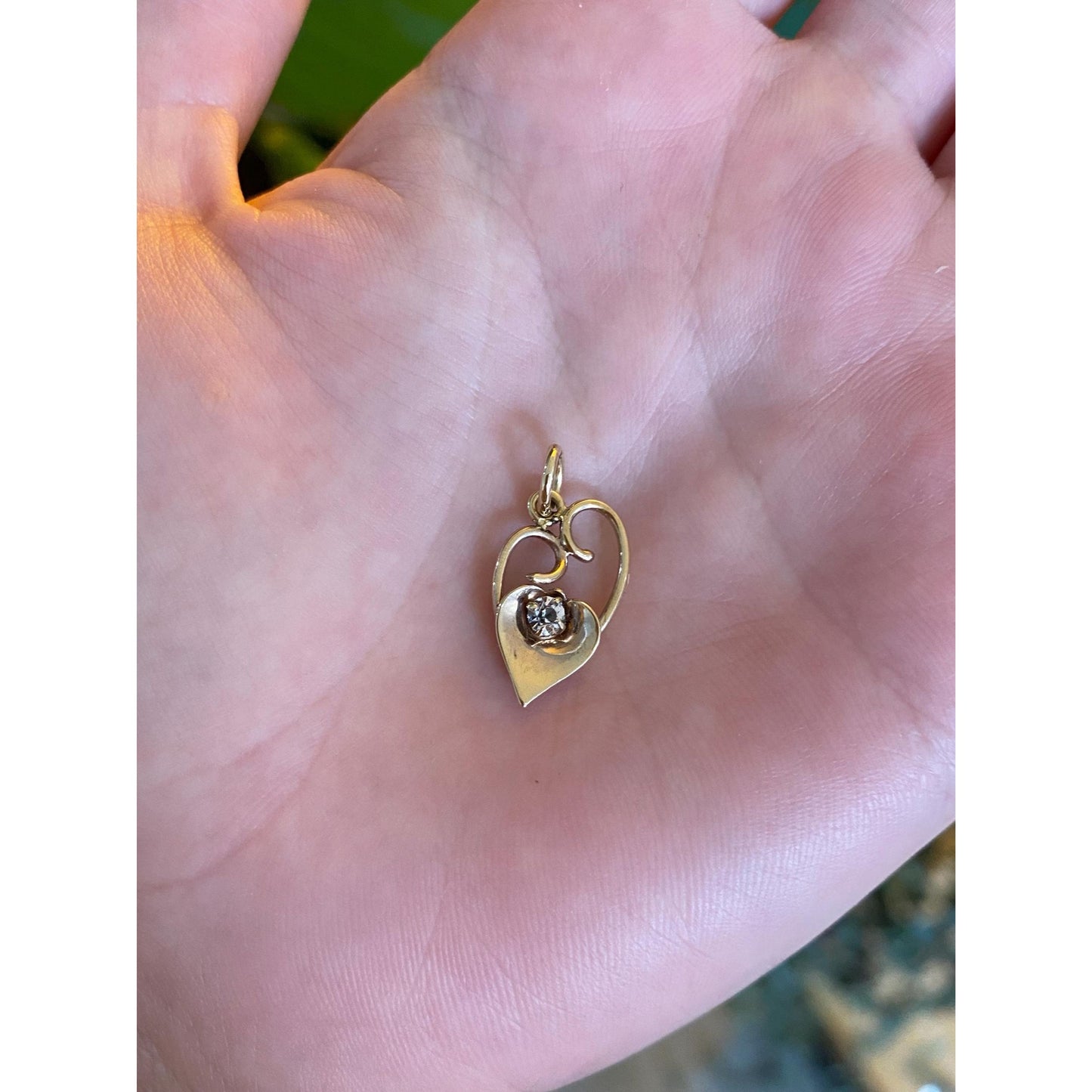 Vintage Solid 10k Yellow Gold Clear Cubic Zirconia Abstract Heart Charm