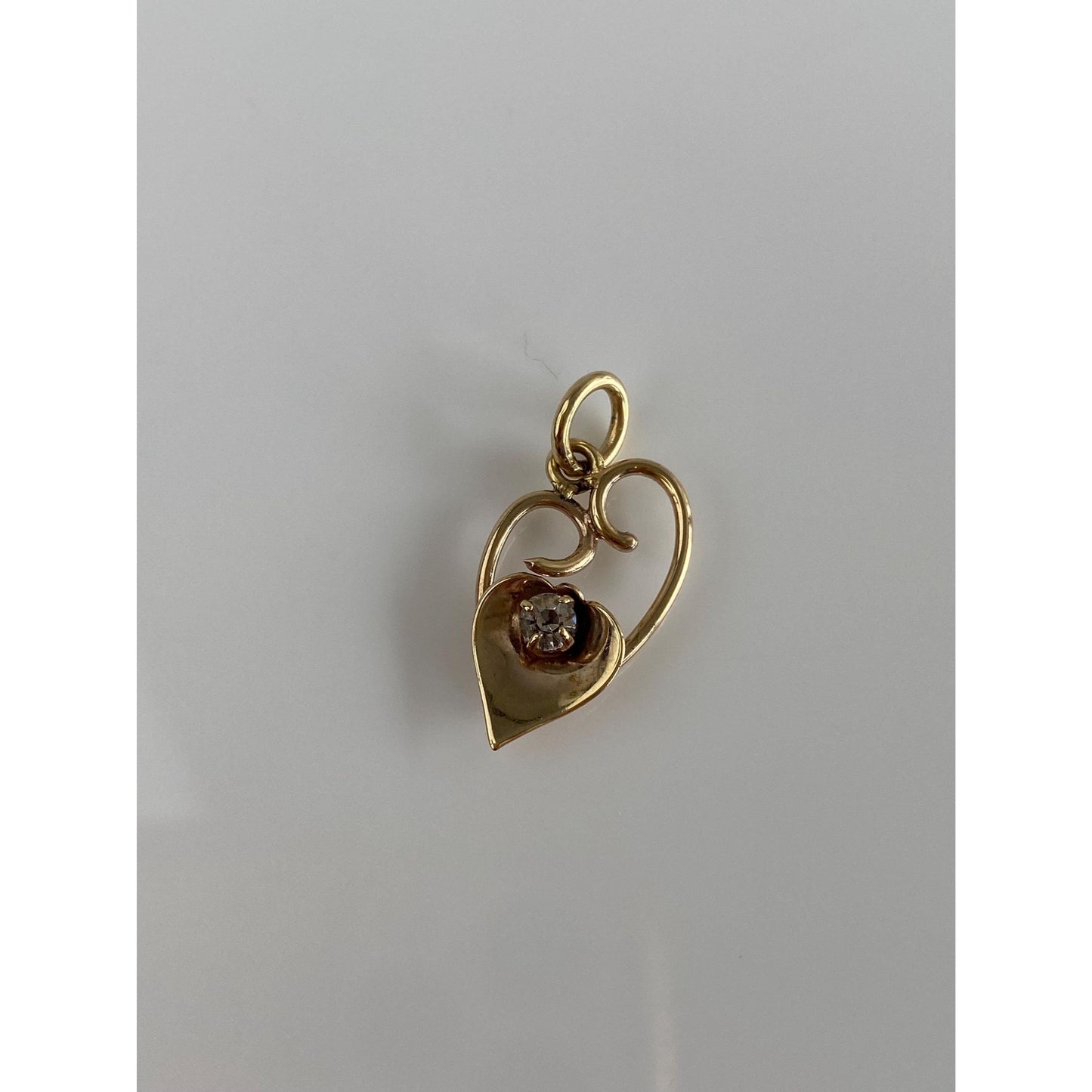 Vintage Solid 10k Yellow Gold Clear Cubic Zirconia Abstract Heart Charm