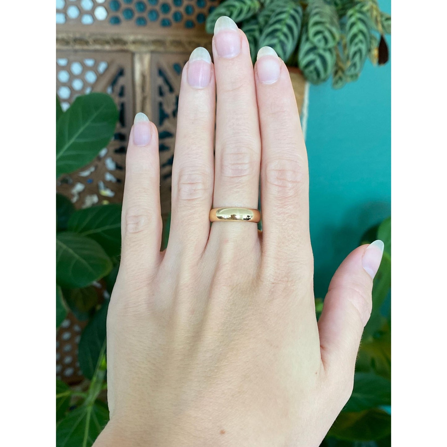 Vintage Solid 14k Yellow Gold Ring Band - Size 6.5