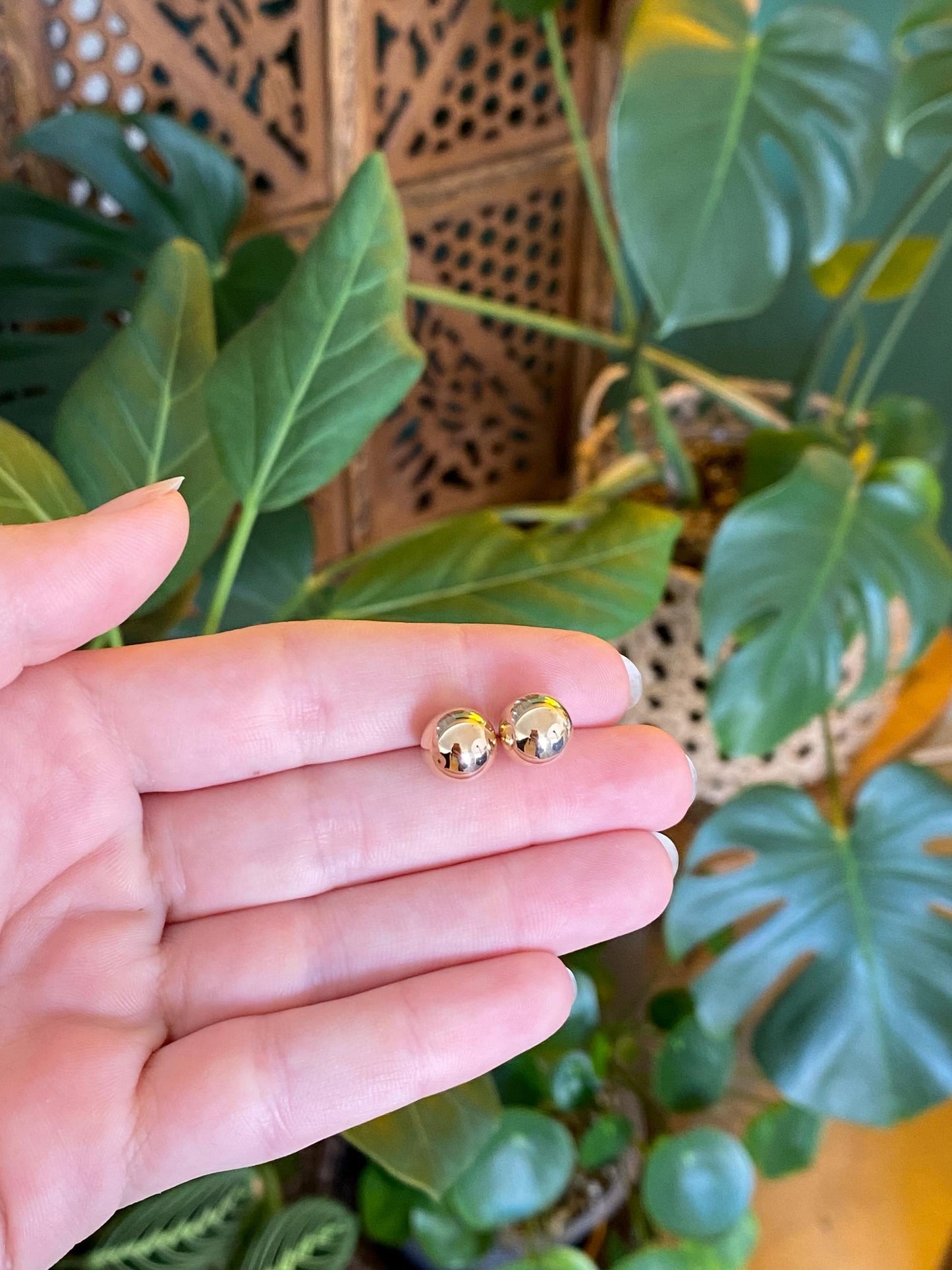 Vintage 14k Yellow Gold Ball Stud Earrings