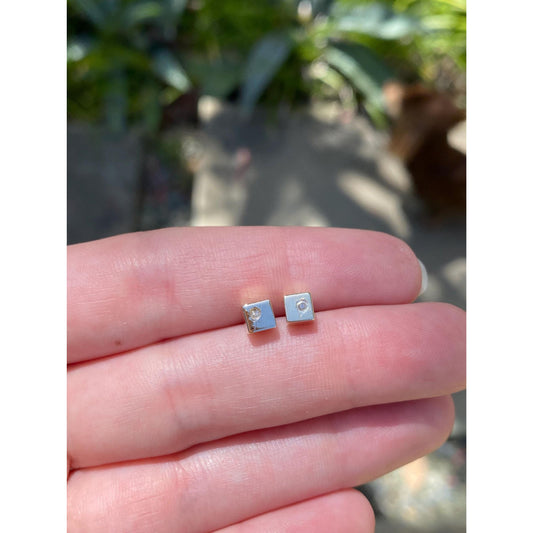 Vintage 14k Yellow Gold Square Block Stud Earrings