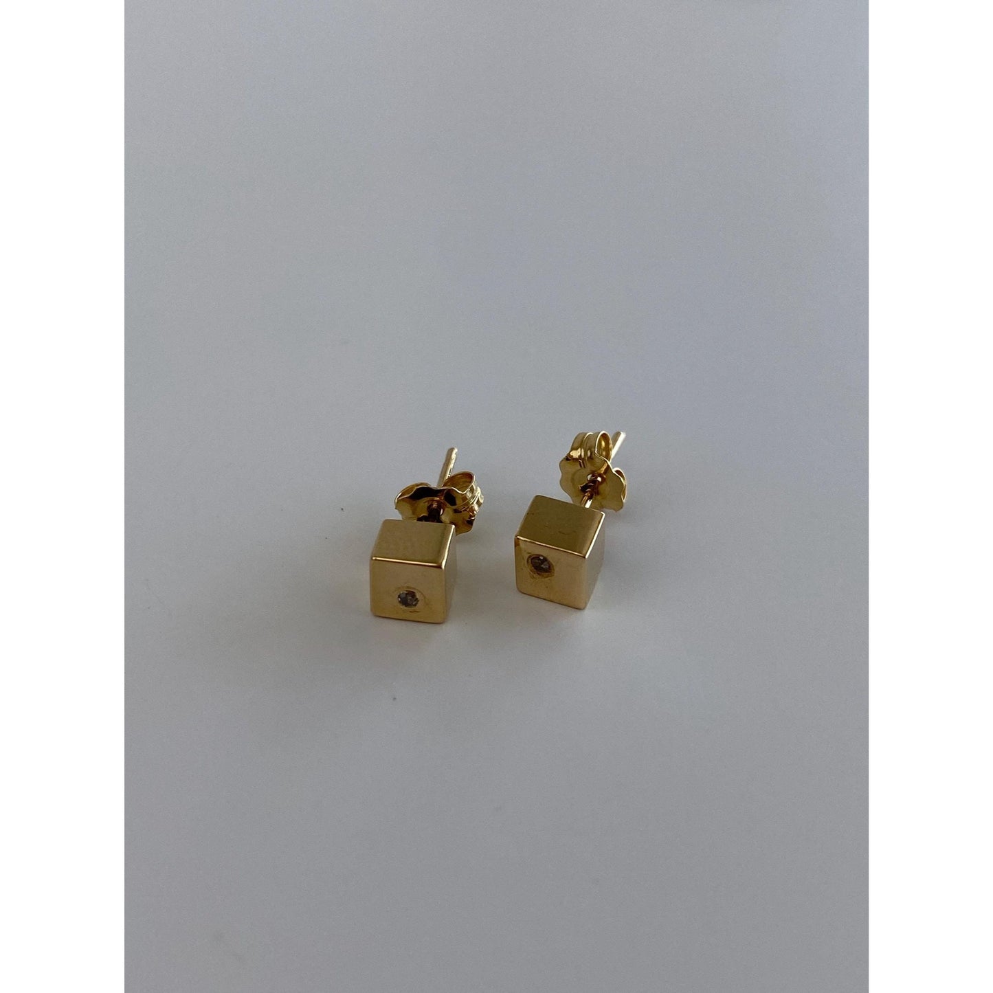 Vintage 14k Yellow Gold Square Block Stud Earrings