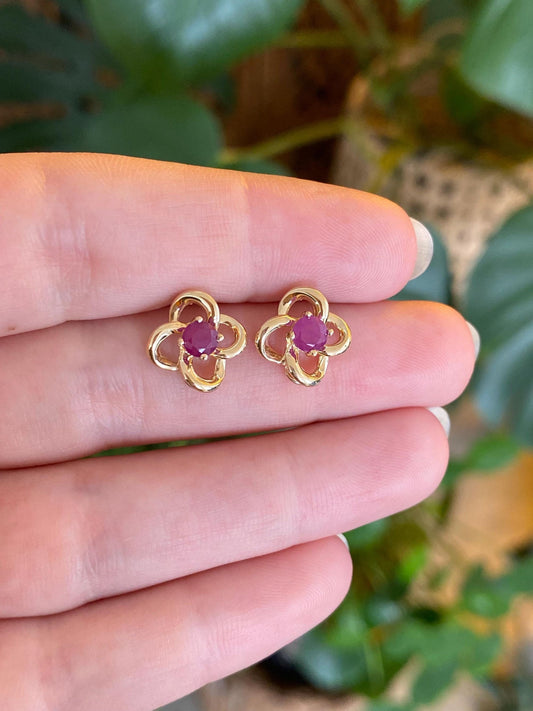 Vintage Solid 14k Yellow Gold Ruby Stud Earrings
