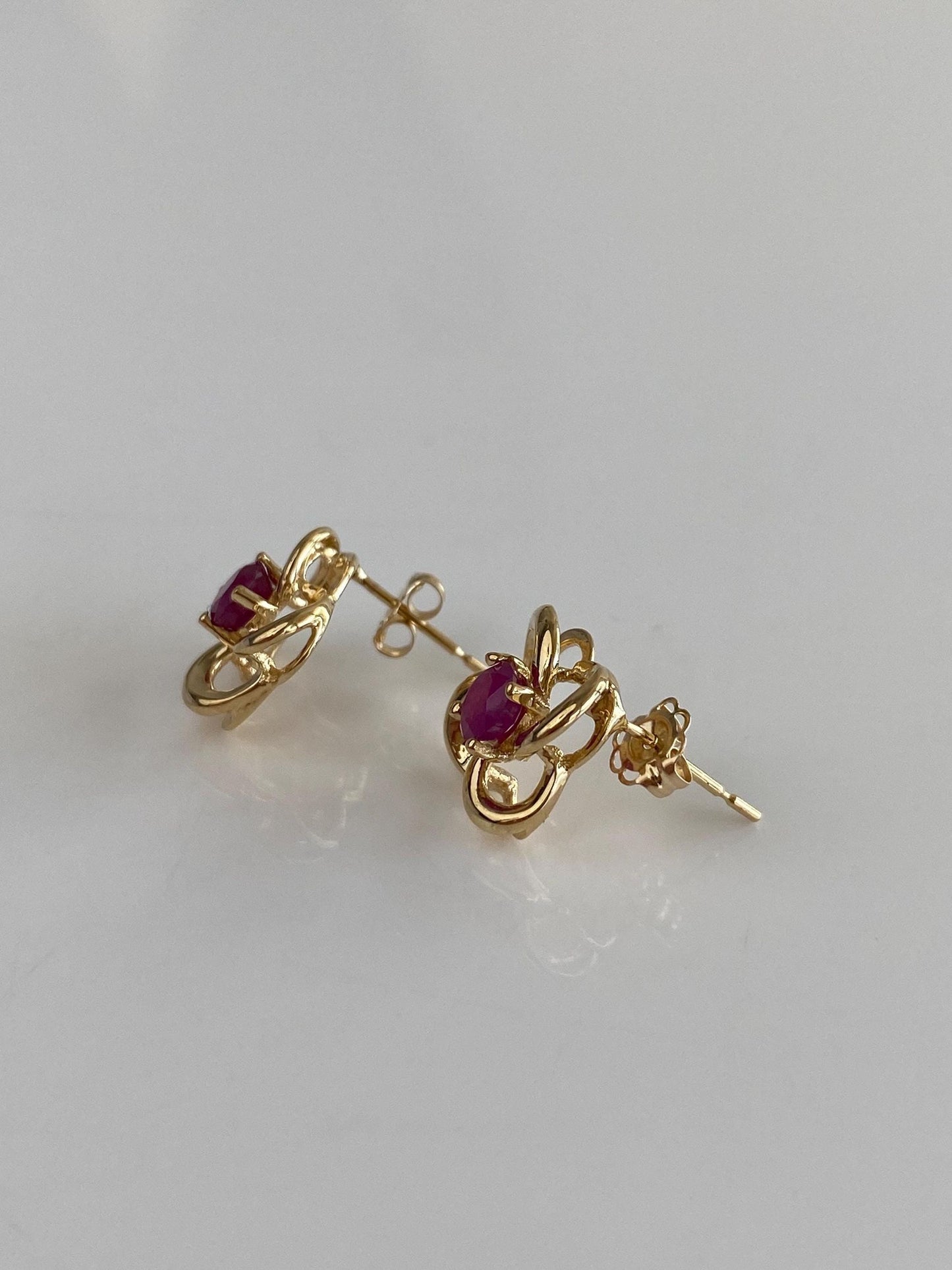 Vintage Solid 14k Yellow Gold Ruby Stud Earrings