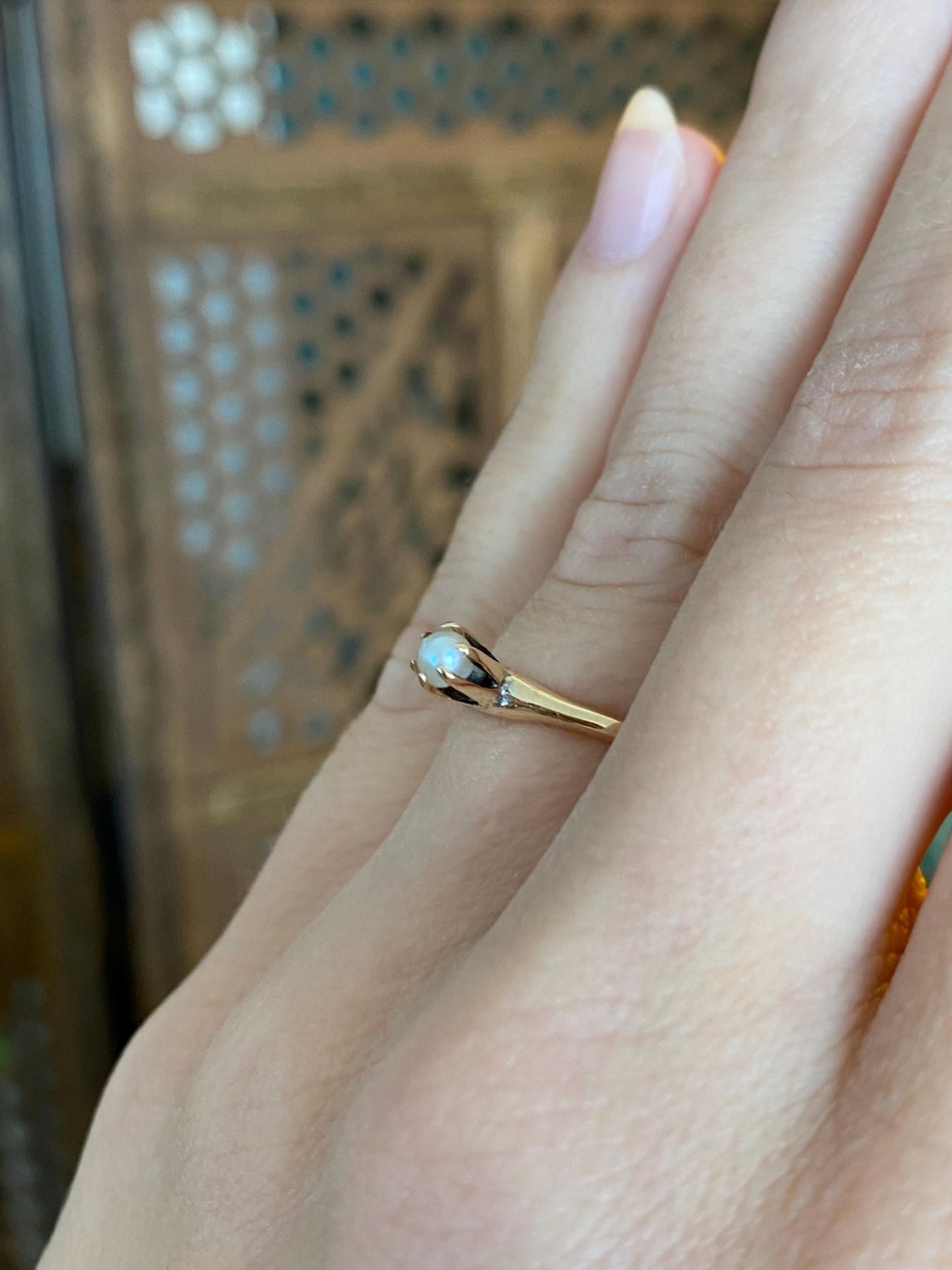 Vintage Solid 14k Yellow Gold Pearl Ring - Size 5