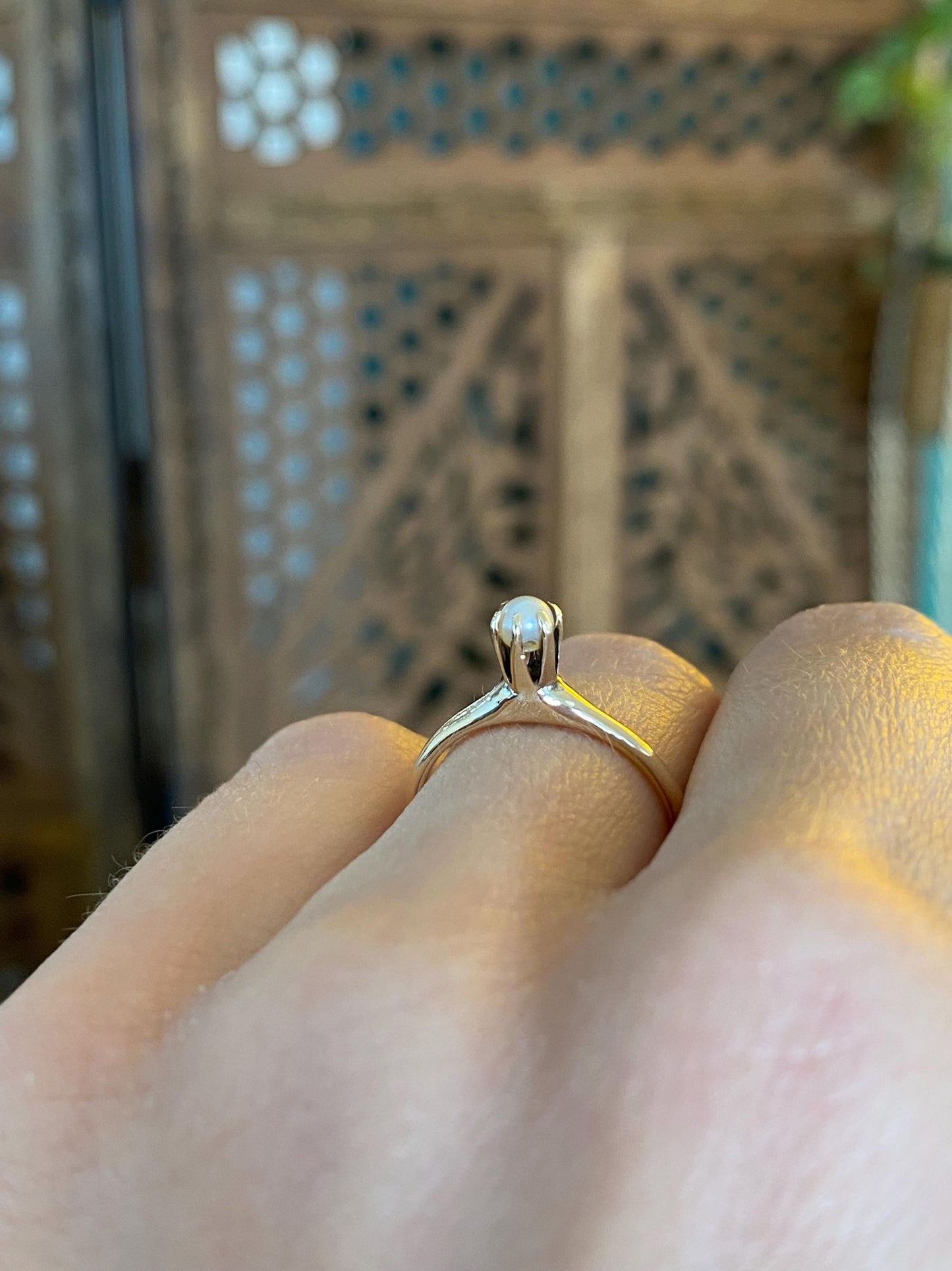 Vintage Solid 14k Yellow Gold Pearl Ring - Size 5