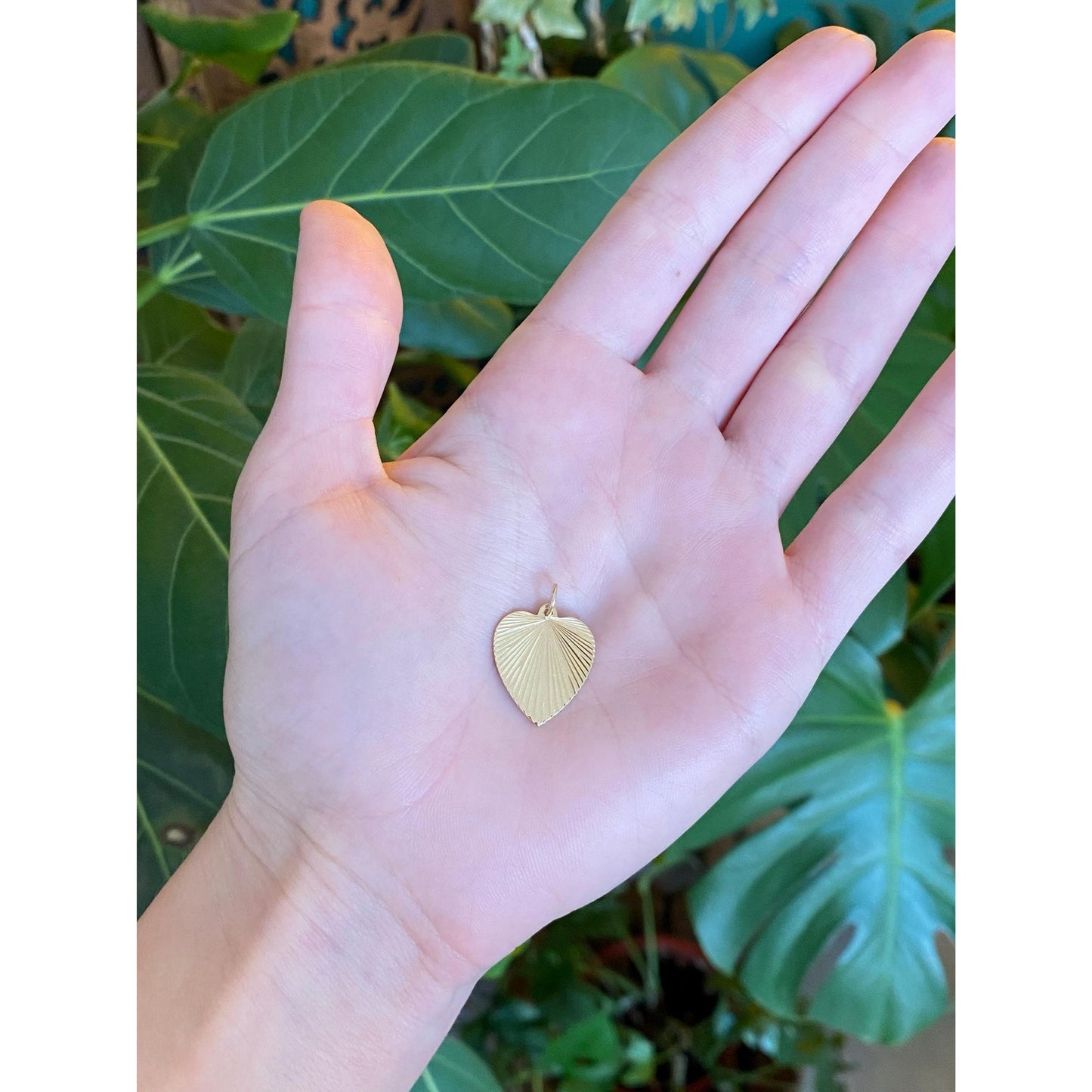 Vintage Solid 14k Yellow Gold Engine Turned Heart Charm