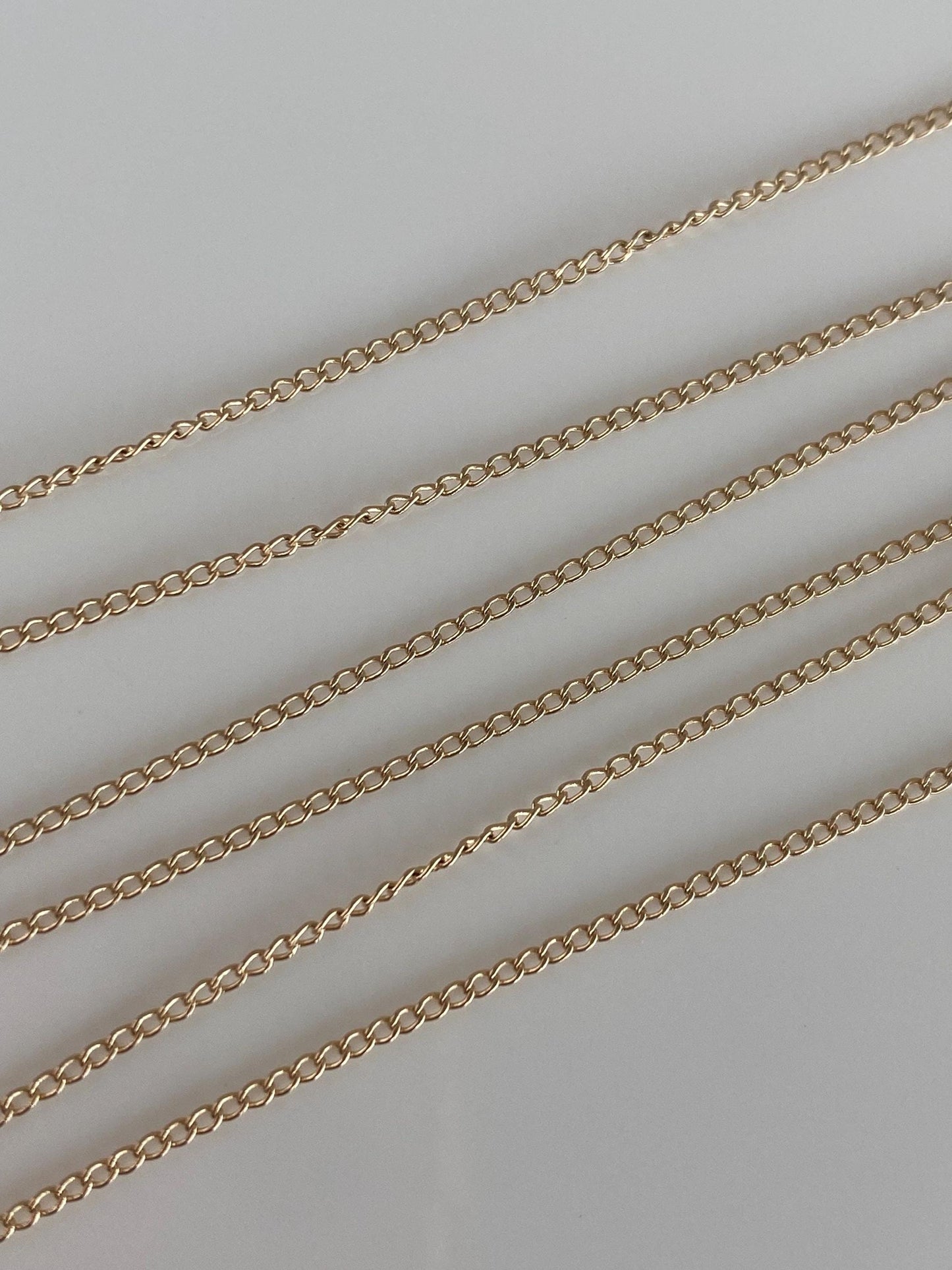 Vintage Solid 14k Yellow Gold Dainty Curb Chain Necklace - 20.25 inches