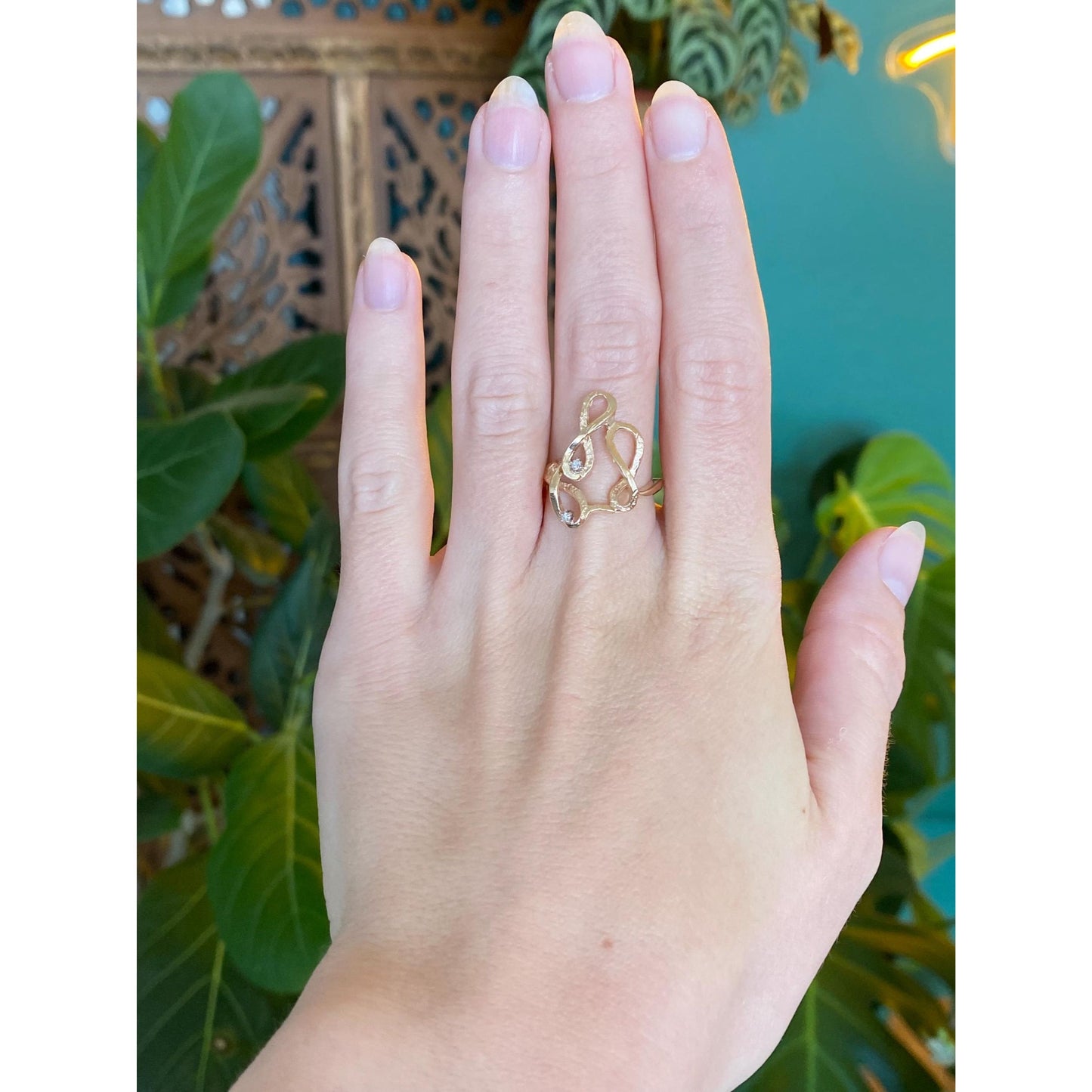 Vintage Solid 14k Yellow Gold Clear Sapphire Loops Ring - Size 6.5