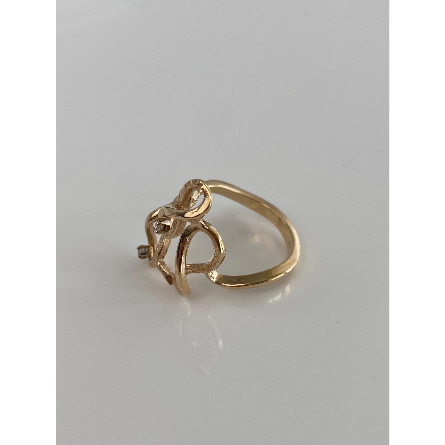 Vintage Solid 14k Yellow Gold Clear Sapphire Loops Ring - Size 6.5