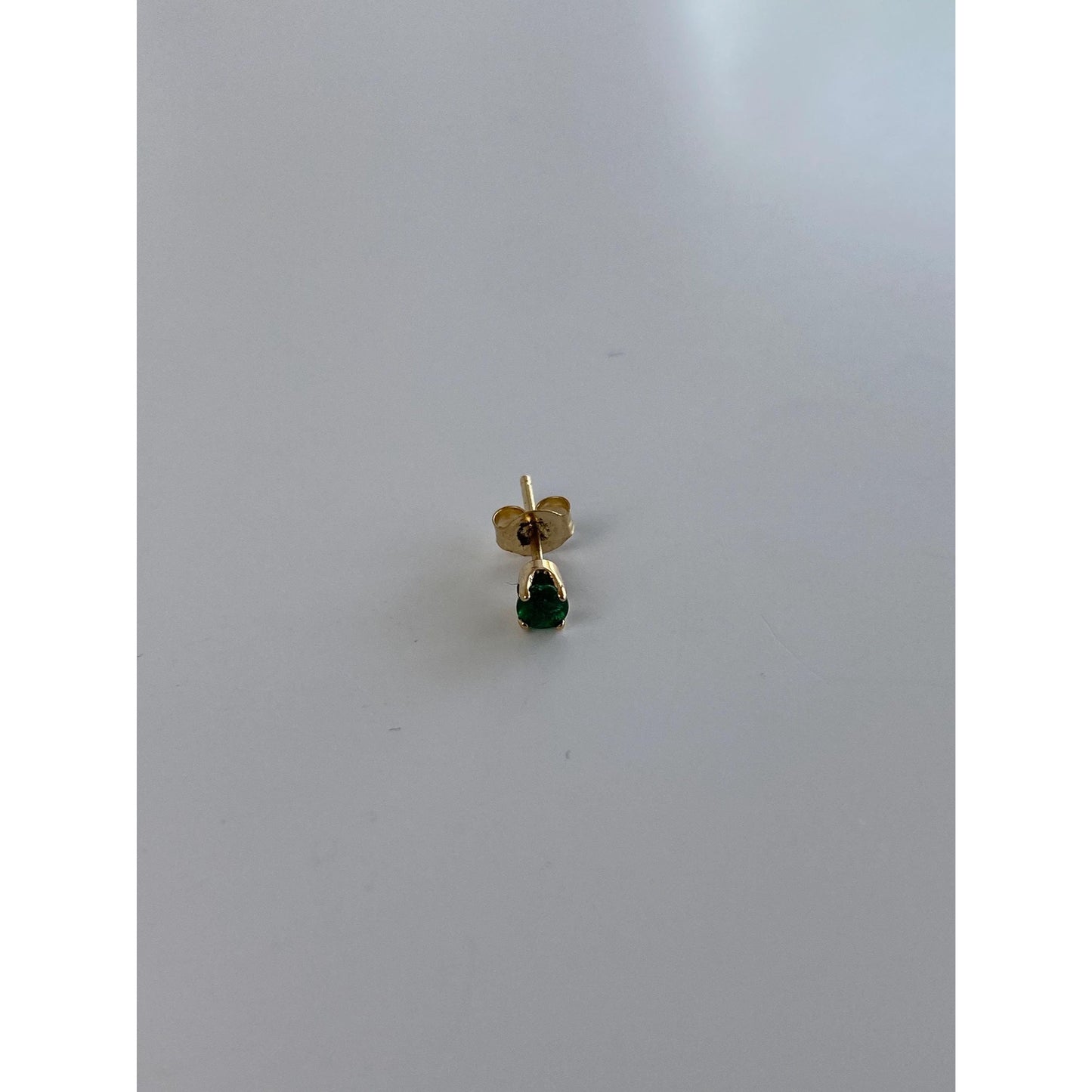 Vintage Solid 14k Yellow Gold SINGLE Green Cubic Zirconia Stud Earring