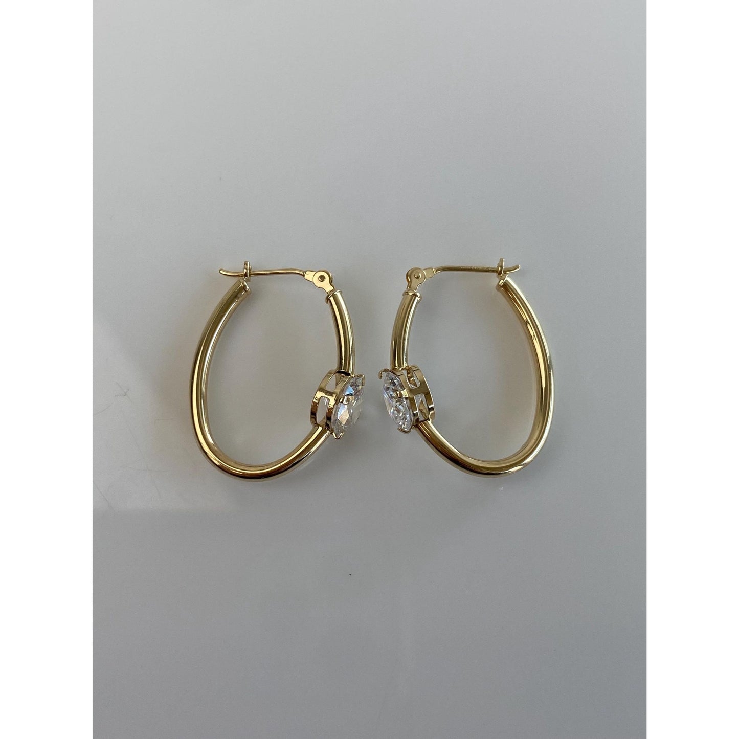 Vintage 14k Yellow Gold Cubic Zirconia Oval Hoop Earrings
