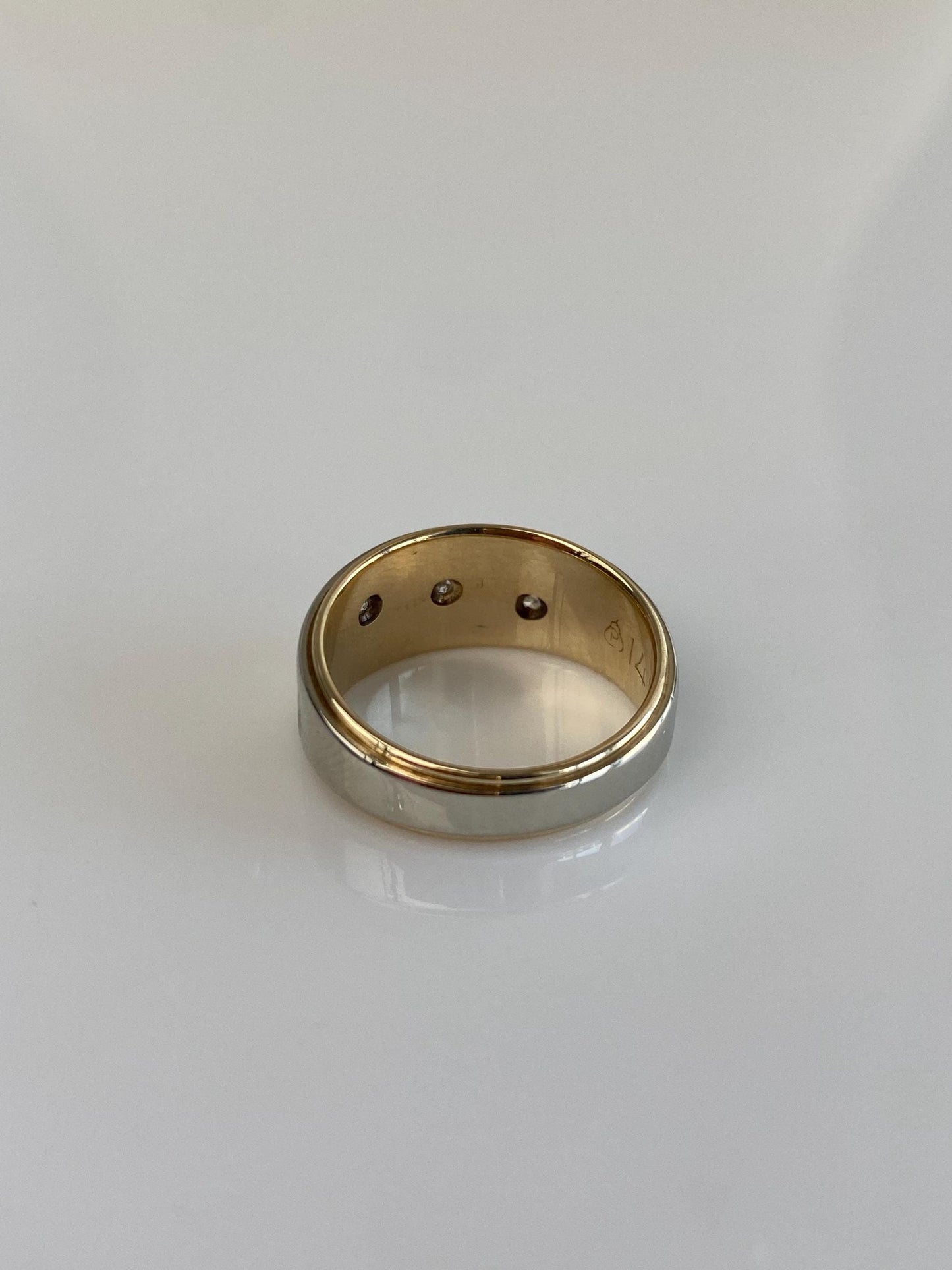 Vintage Solid 14k White & Yellow Gold Diamond Ring Band - Size 4.75