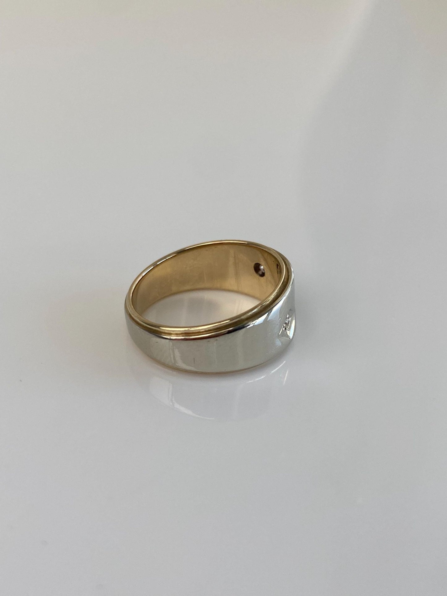 Vintage Solid 14k White & Yellow Gold Diamond Ring Band - Size 4.75