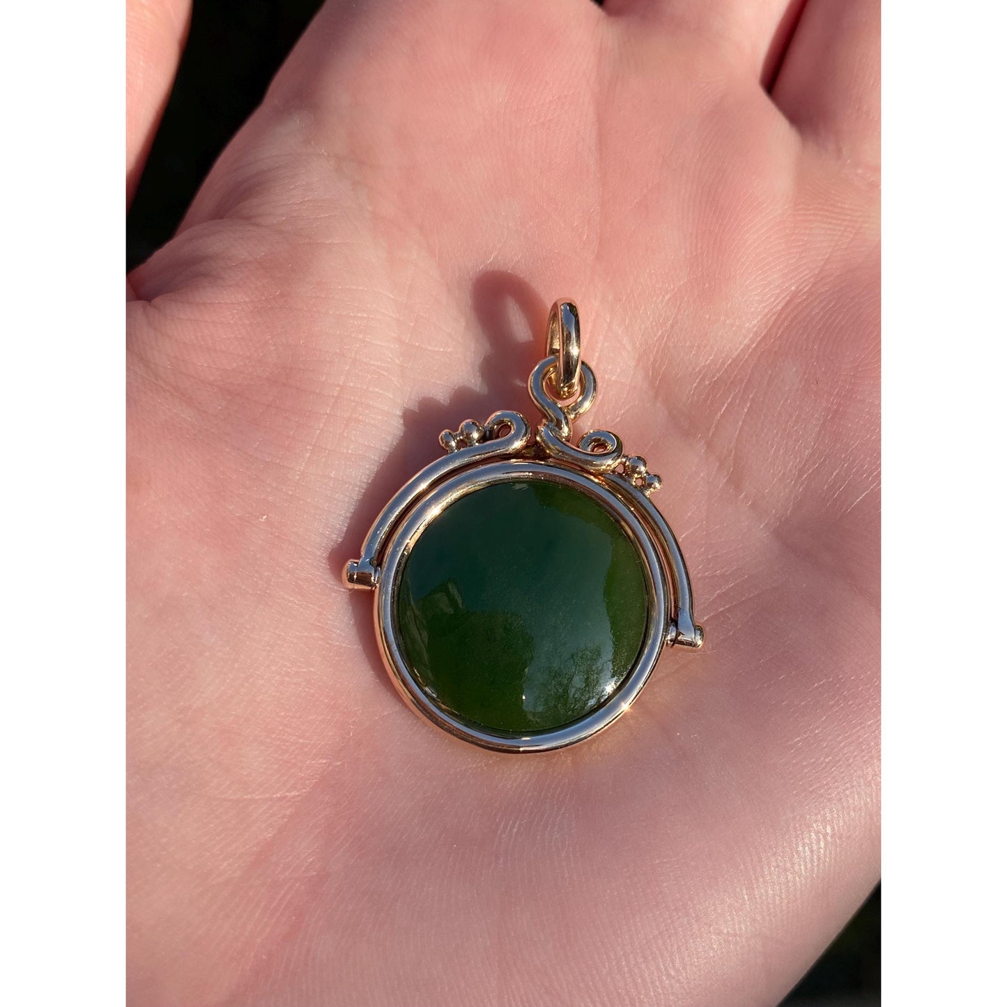 Vintage Solid 14k Yellow Gold Green Jade Fob Charm