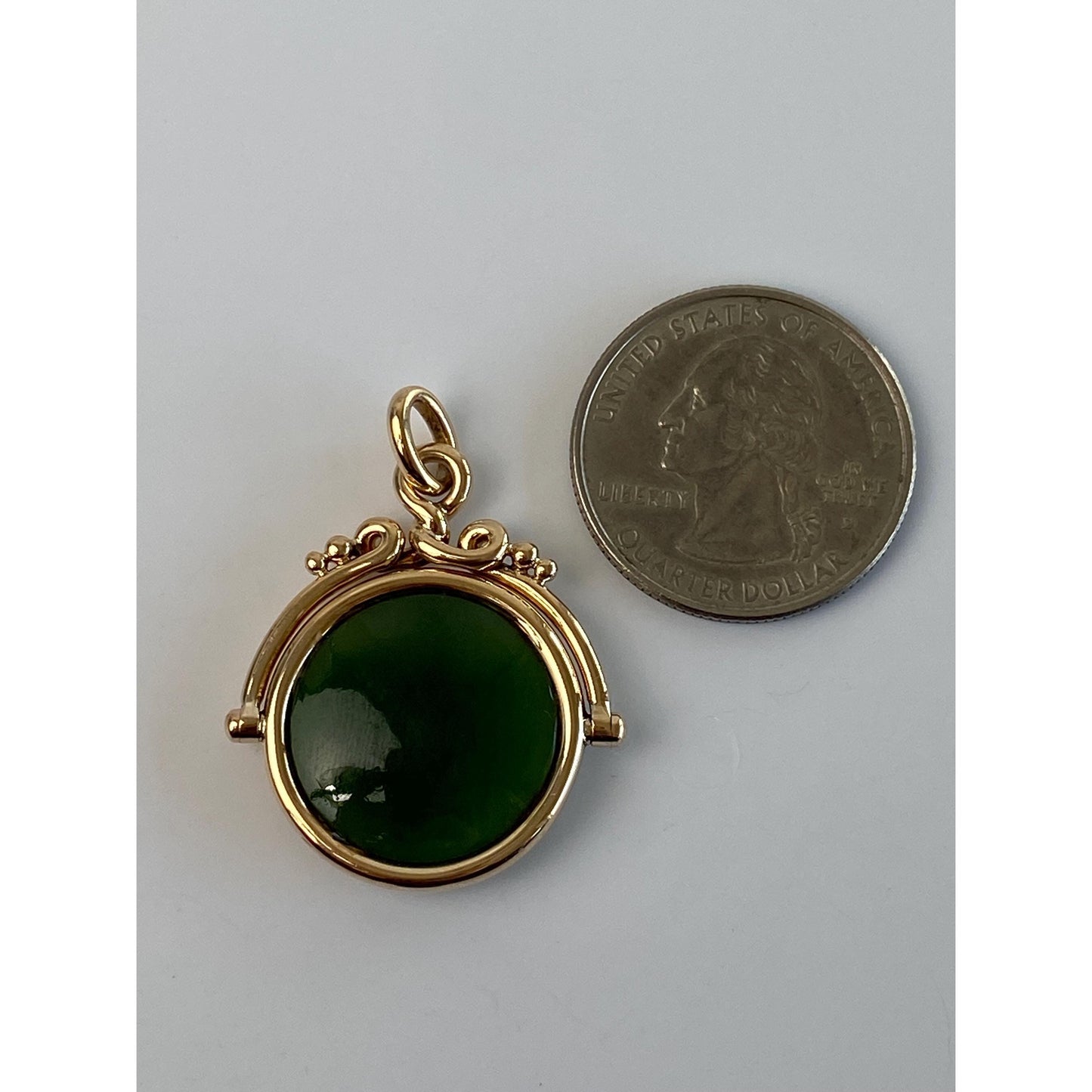 Vintage Solid 14k Yellow Gold Green Jade Fob Charm