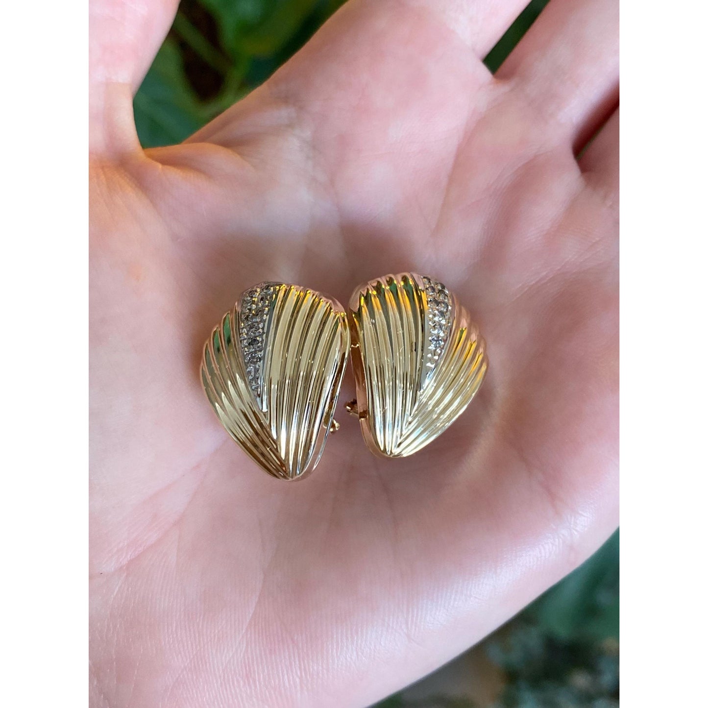 Vintage Solid 14k White & Yellow Gold Diamond Fluted Domed Earrings