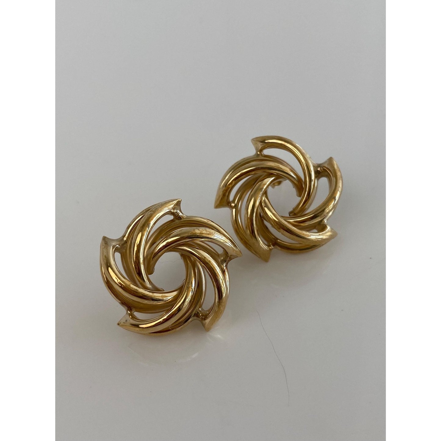 Vintage 14k Yellow Gold Earrings