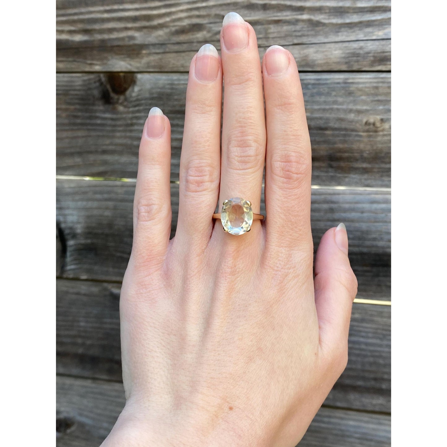 Vintage Solid 10k Yellow Gold Clear Quartz Ring - Size 7.5