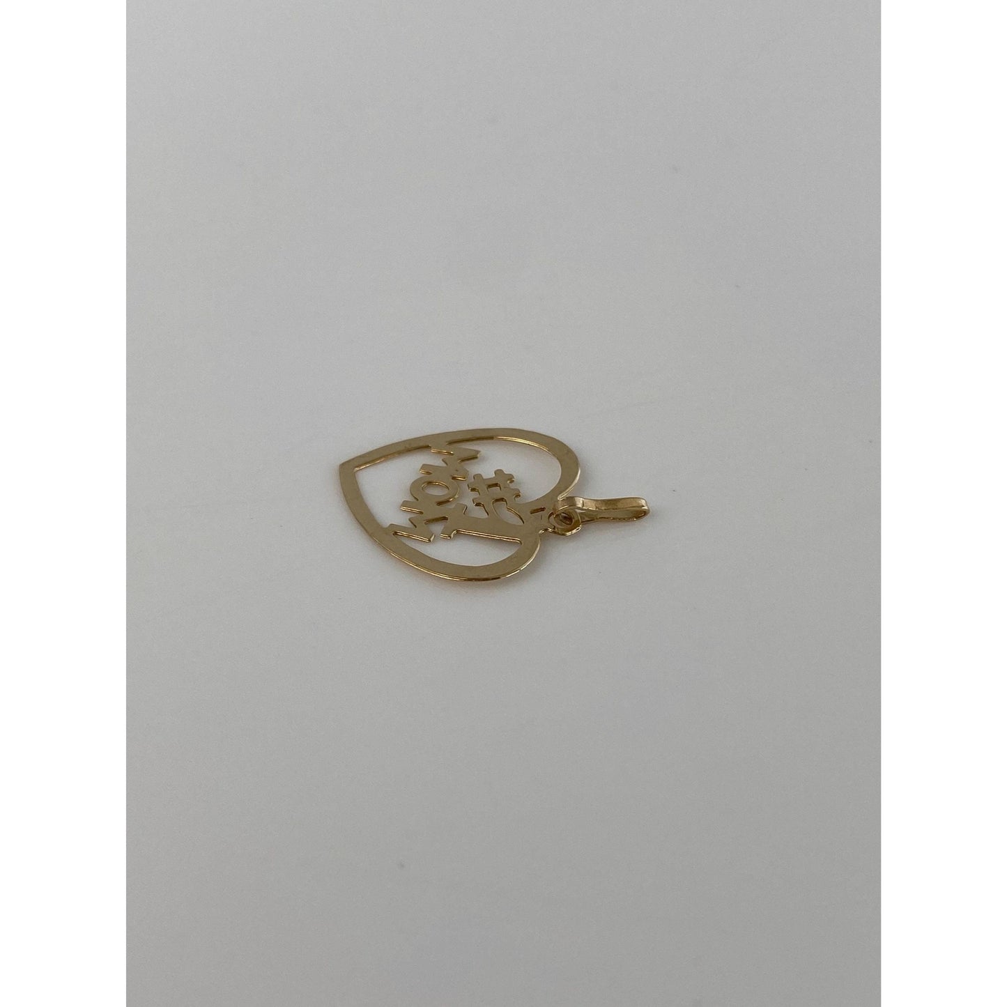 Vintage Solid 14k Yellow Gold #1 Mom Heart Charm