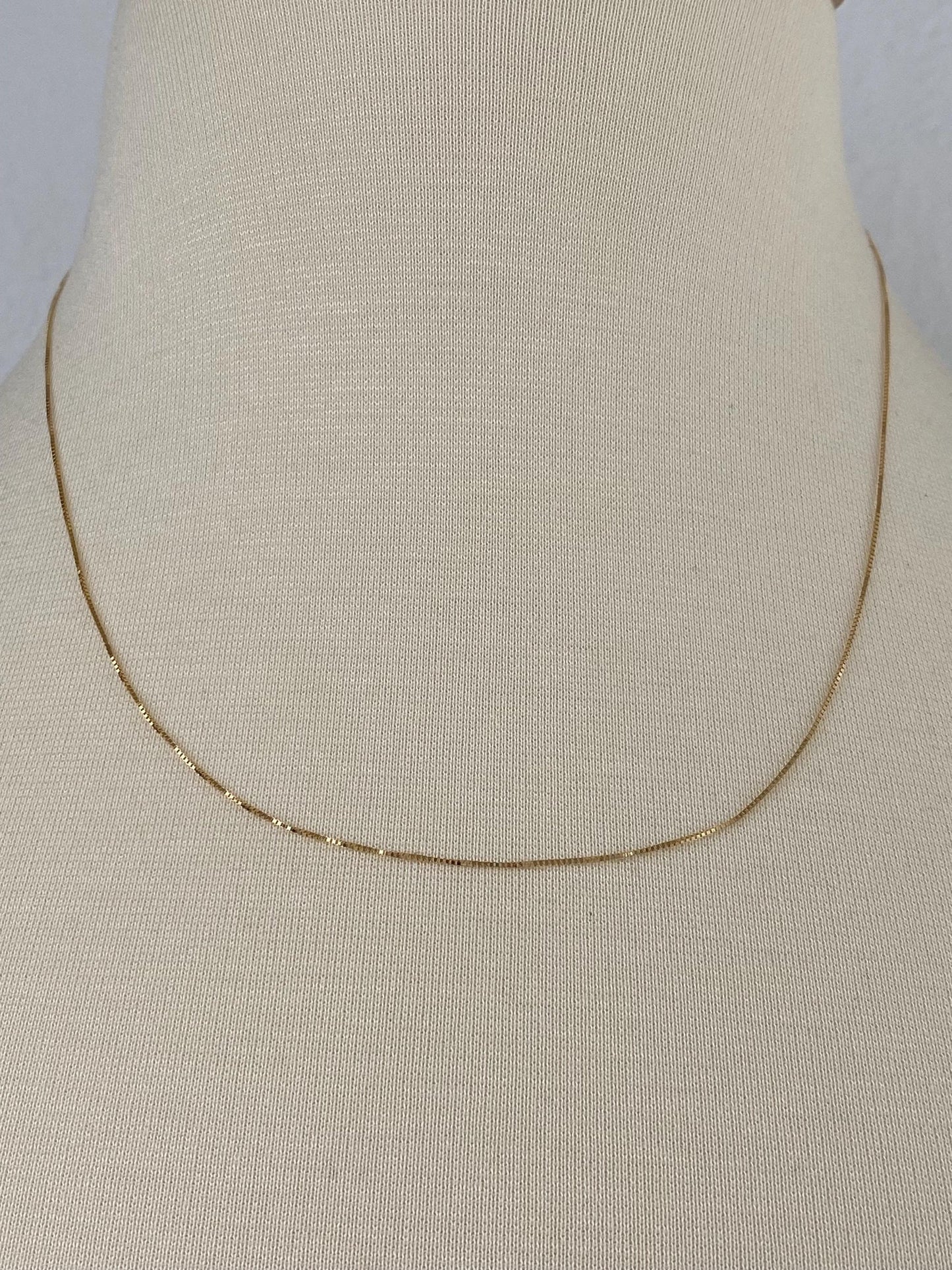 Vintage Solid 14k Yellow Gold Dainty Box Chain Necklace - 18.25 inches