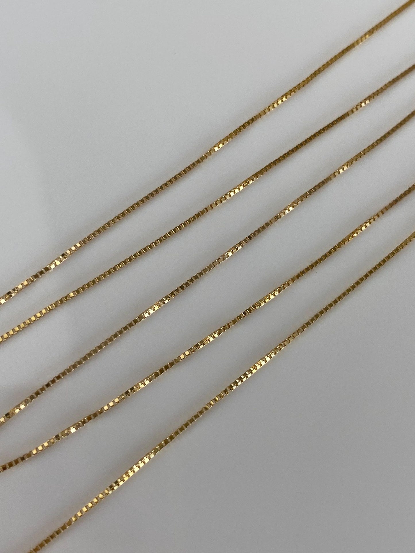 Vintage Solid 14k Yellow Gold Dainty Box Chain Necklace - 18.25 inches