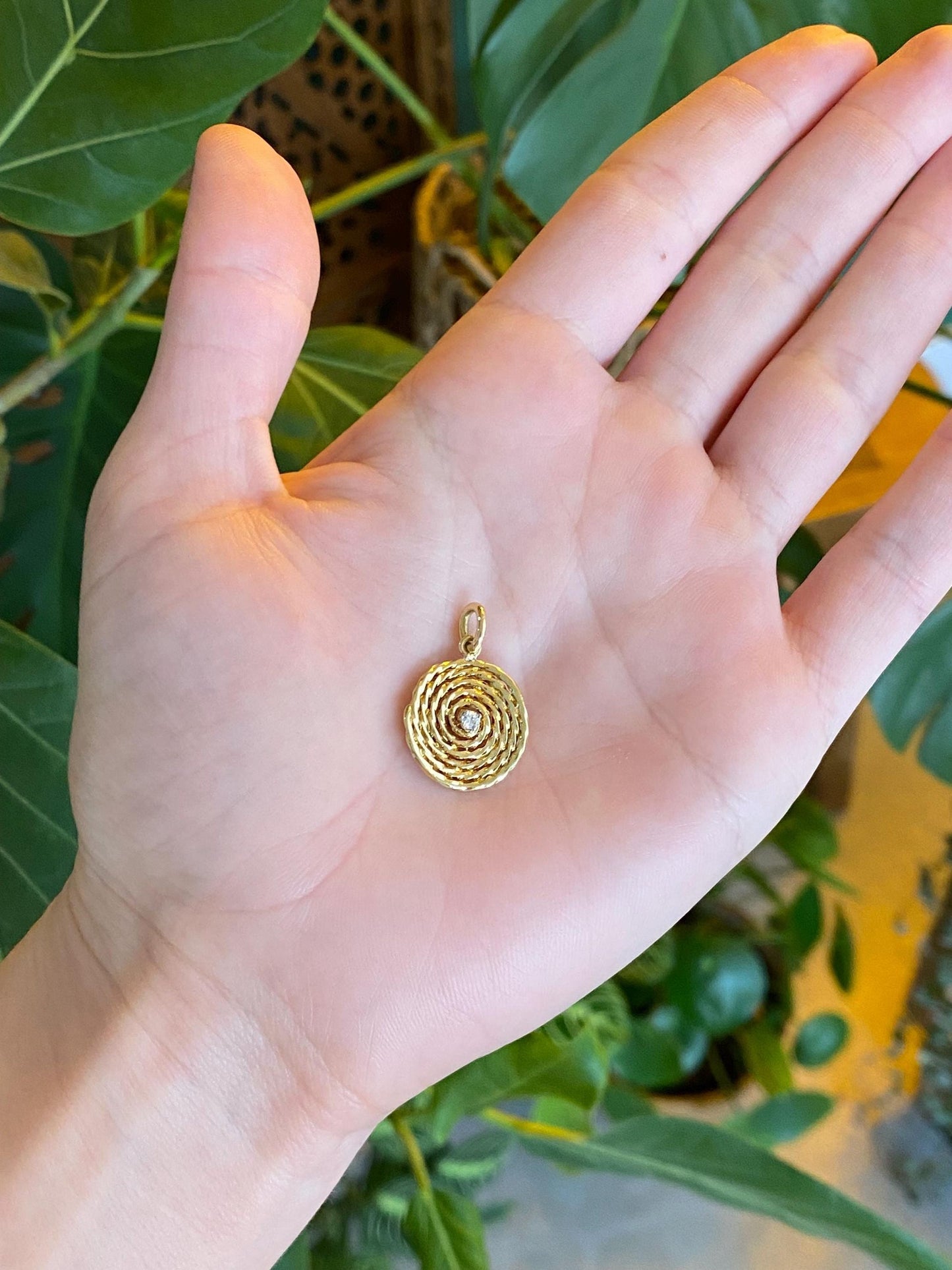 Vintage Solid 18k Yellow Gold Diamond Spiral Charm