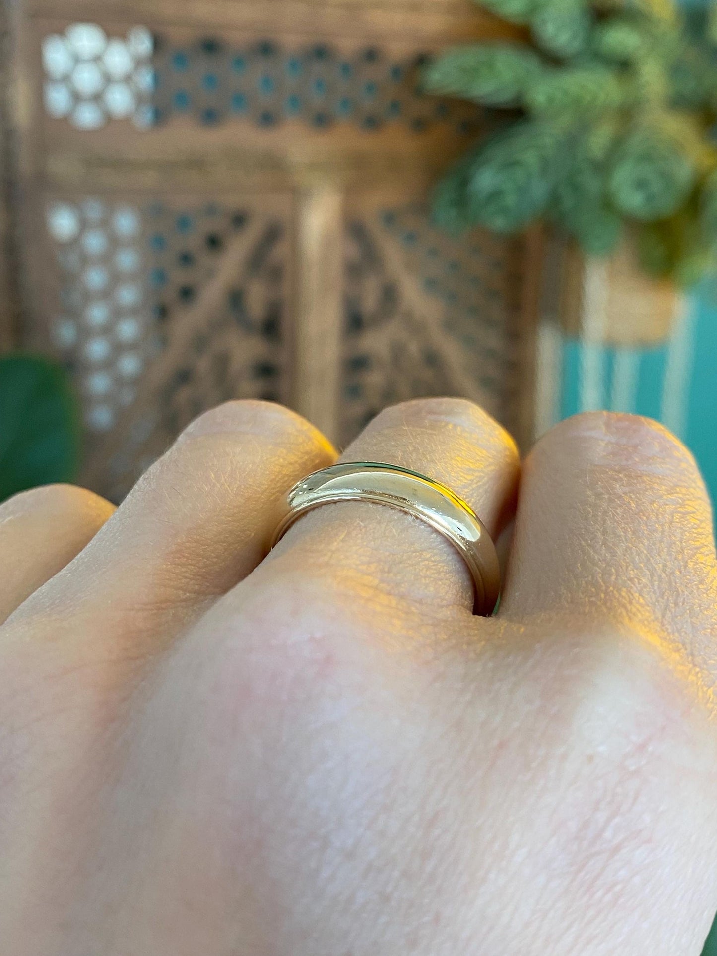 Vintage Solid 14k Yellow Gold Miligrain Ring Band - Size 7.75