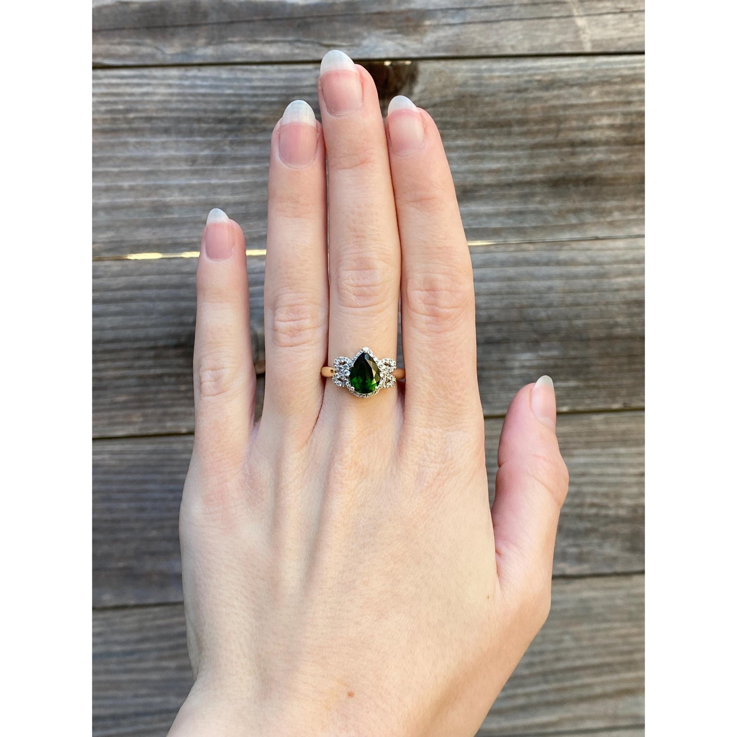 Vintage Solid 10k Yellow Gold Clear Spinel Green Tourmaline Ring - Size 7.75