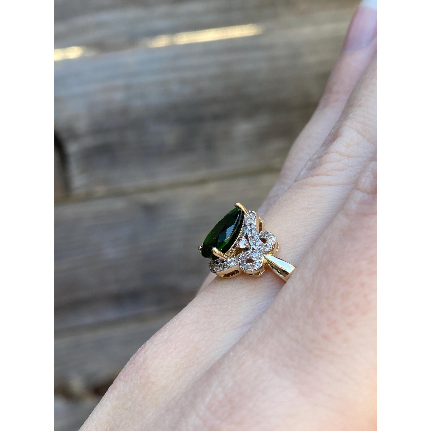 Vintage Solid 10k Yellow Gold Clear Spinel Green Tourmaline Ring - Size 7.75