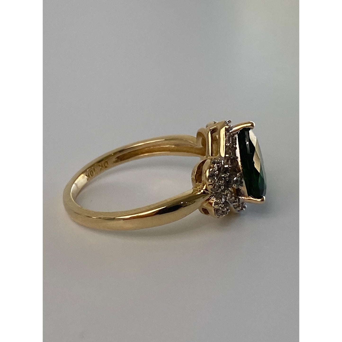 Vintage Solid 10k Yellow Gold Clear Spinel Green Tourmaline Ring - Size 7.75