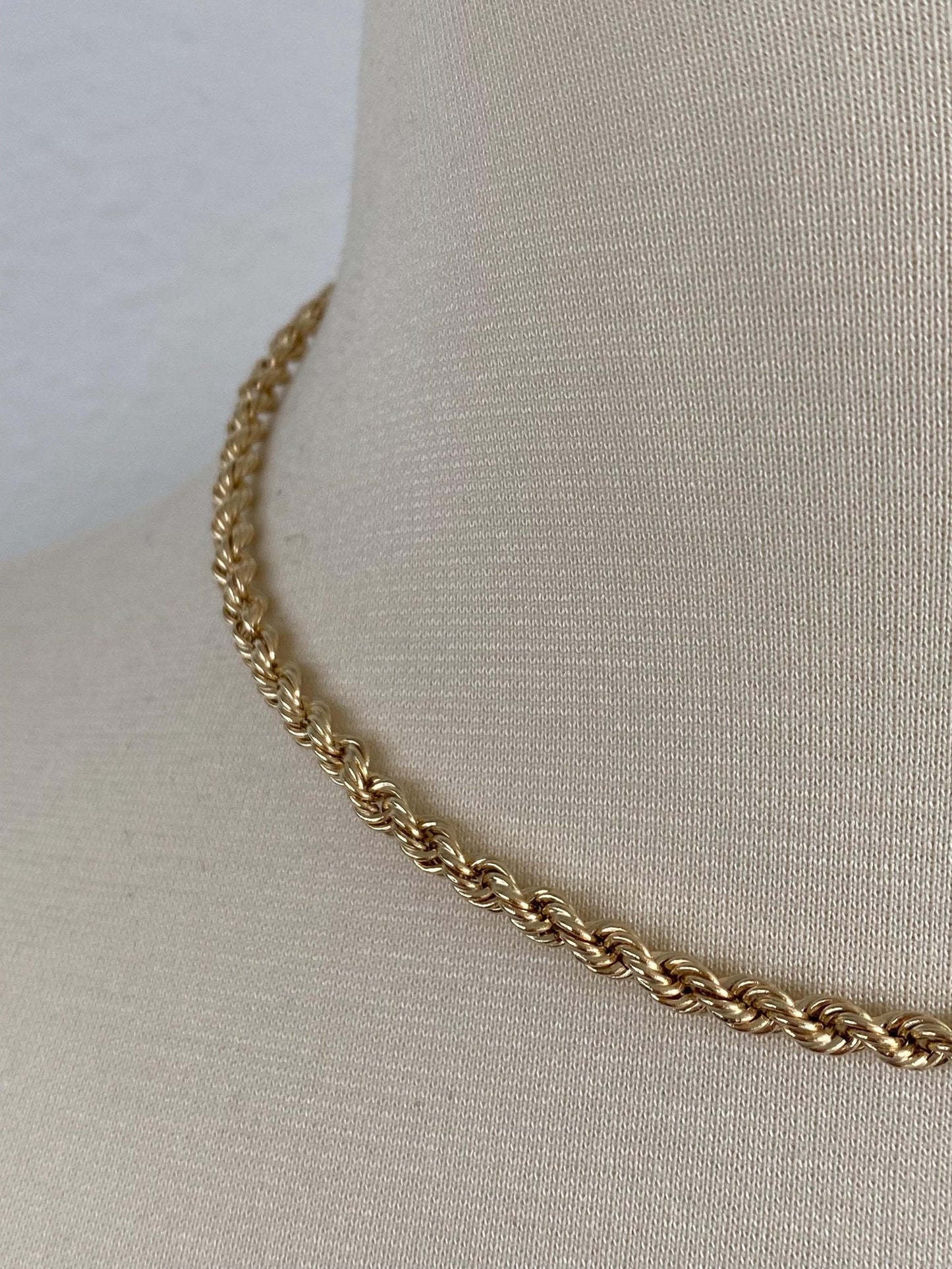 Vintage Solid 14k Yellow Gold Rope Chain Necklace - 16.5 inches
