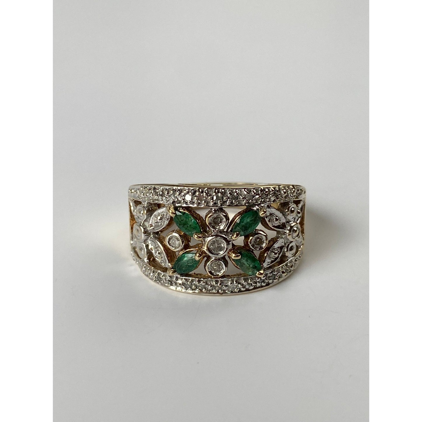 Vintage Solid 10k White & Yellow Gold Diamond Emerald Ring - Size 6