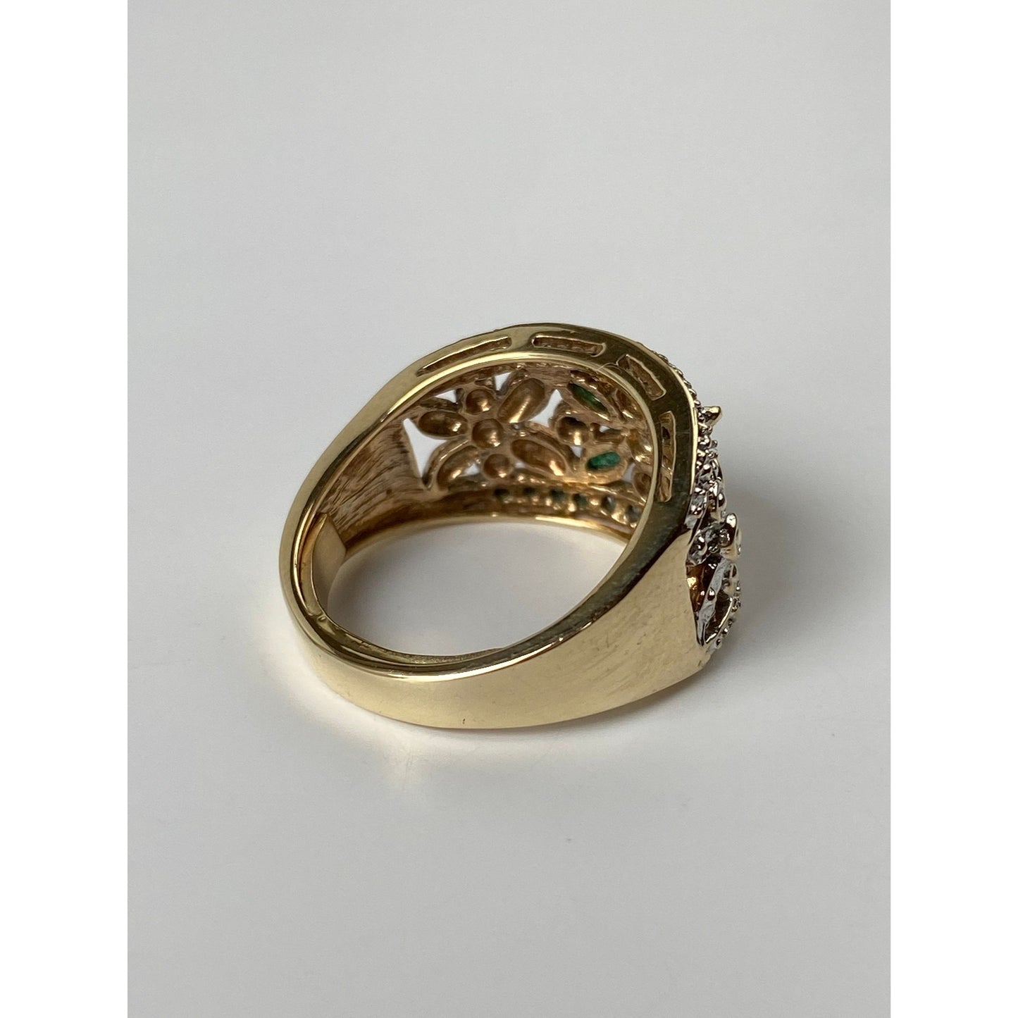 Vintage Solid 10k White & Yellow Gold Diamond Emerald Ring - Size 6