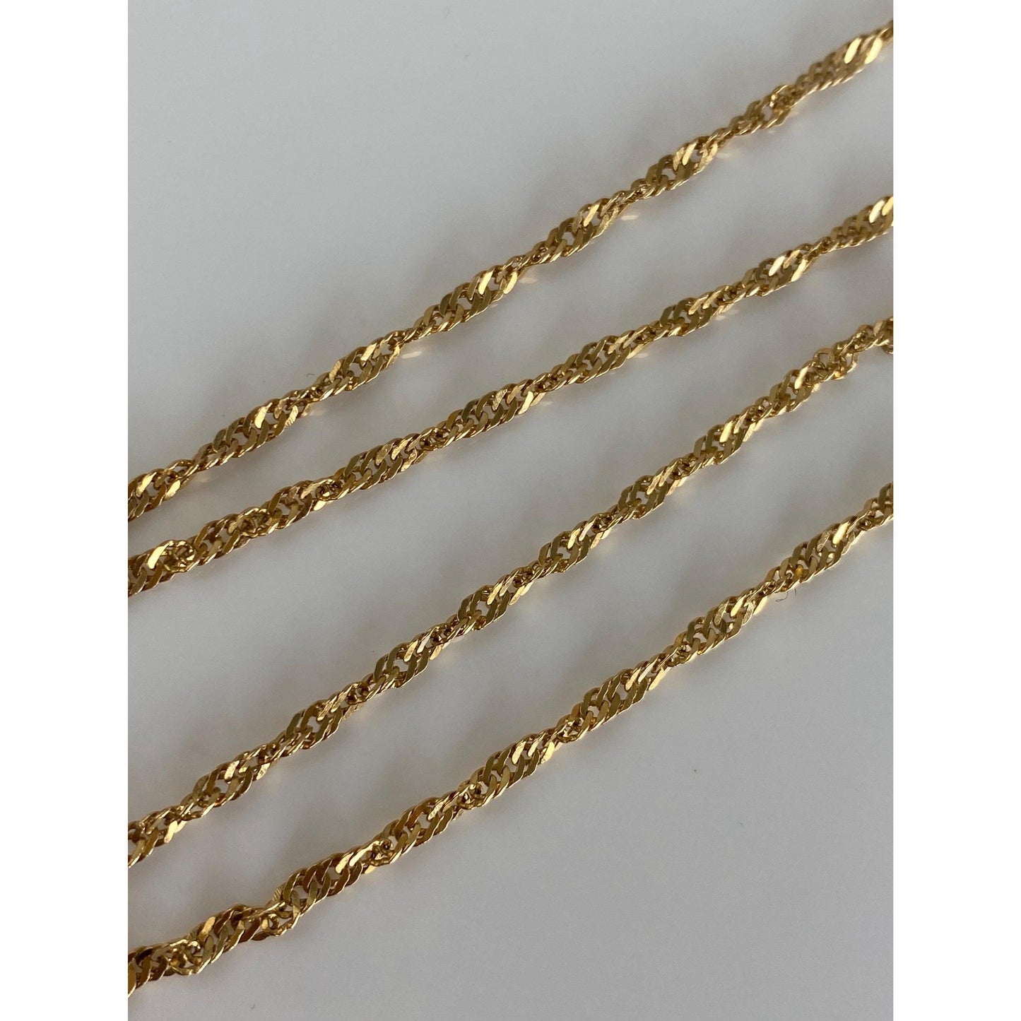 Vintage Solid 18k Yellow Gold Twist Chain Necklace - 15.5 inches