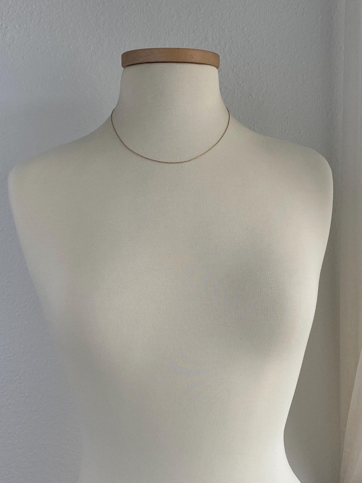Vintage Solid 14k Yellow Gold Dainty Chain Necklace - 18 inches