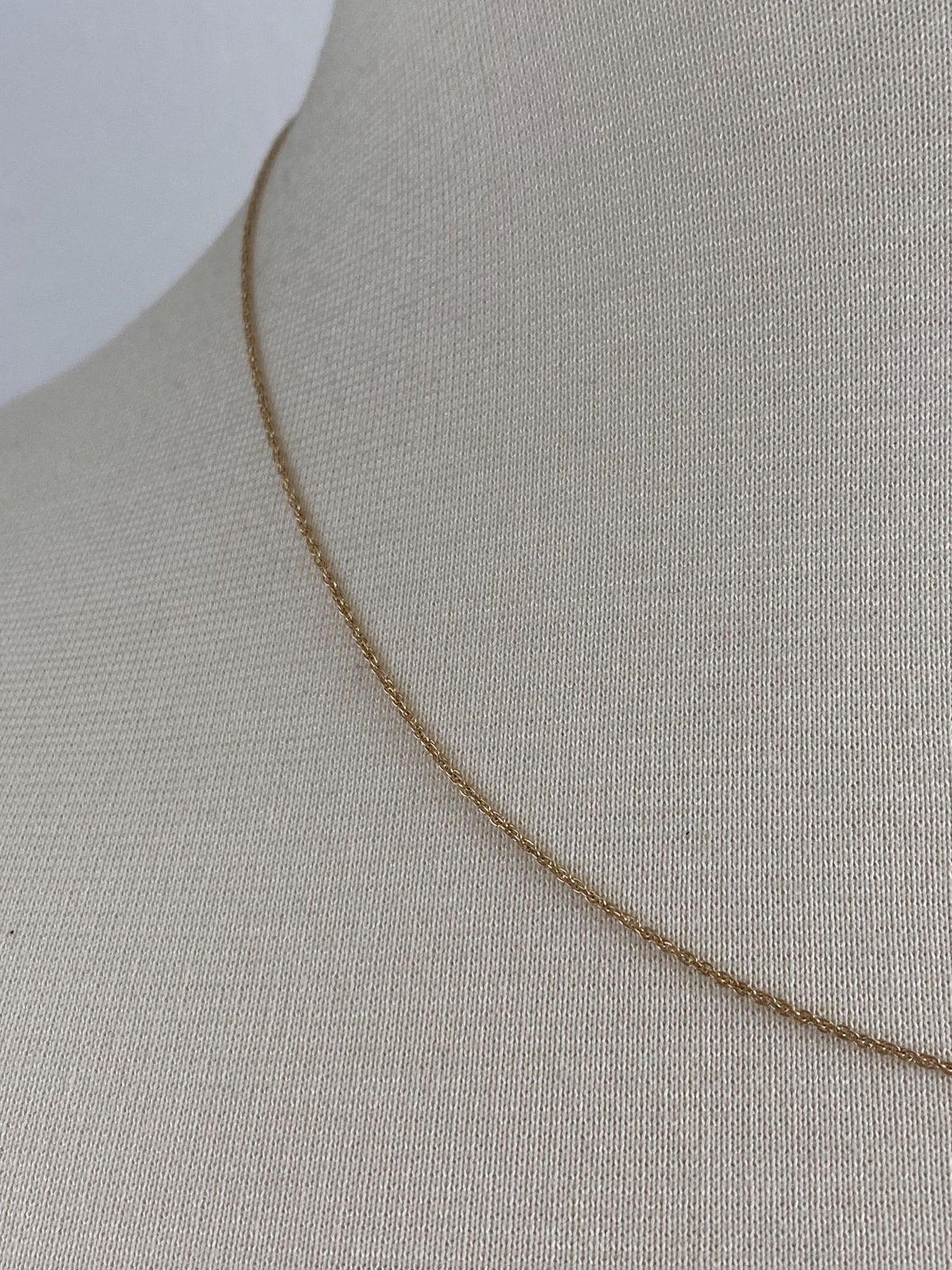 Vintage Solid 14k Yellow Gold Dainty Chain Necklace - 18 inches
