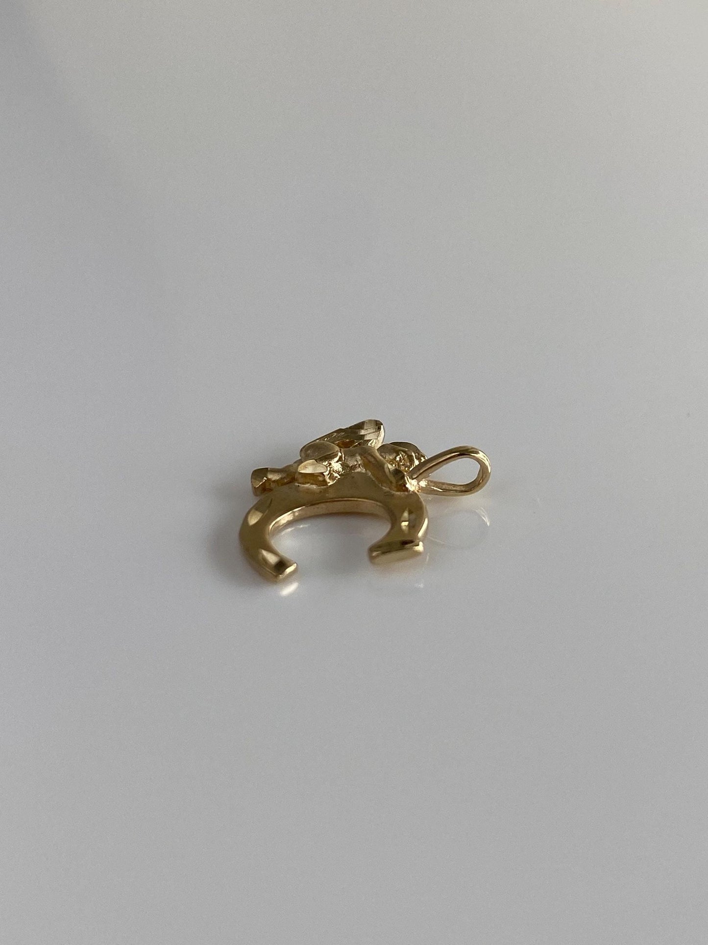 Vintage Solid 10k Yellow Gold Diamond Cut Angel Initial 'C' Charm