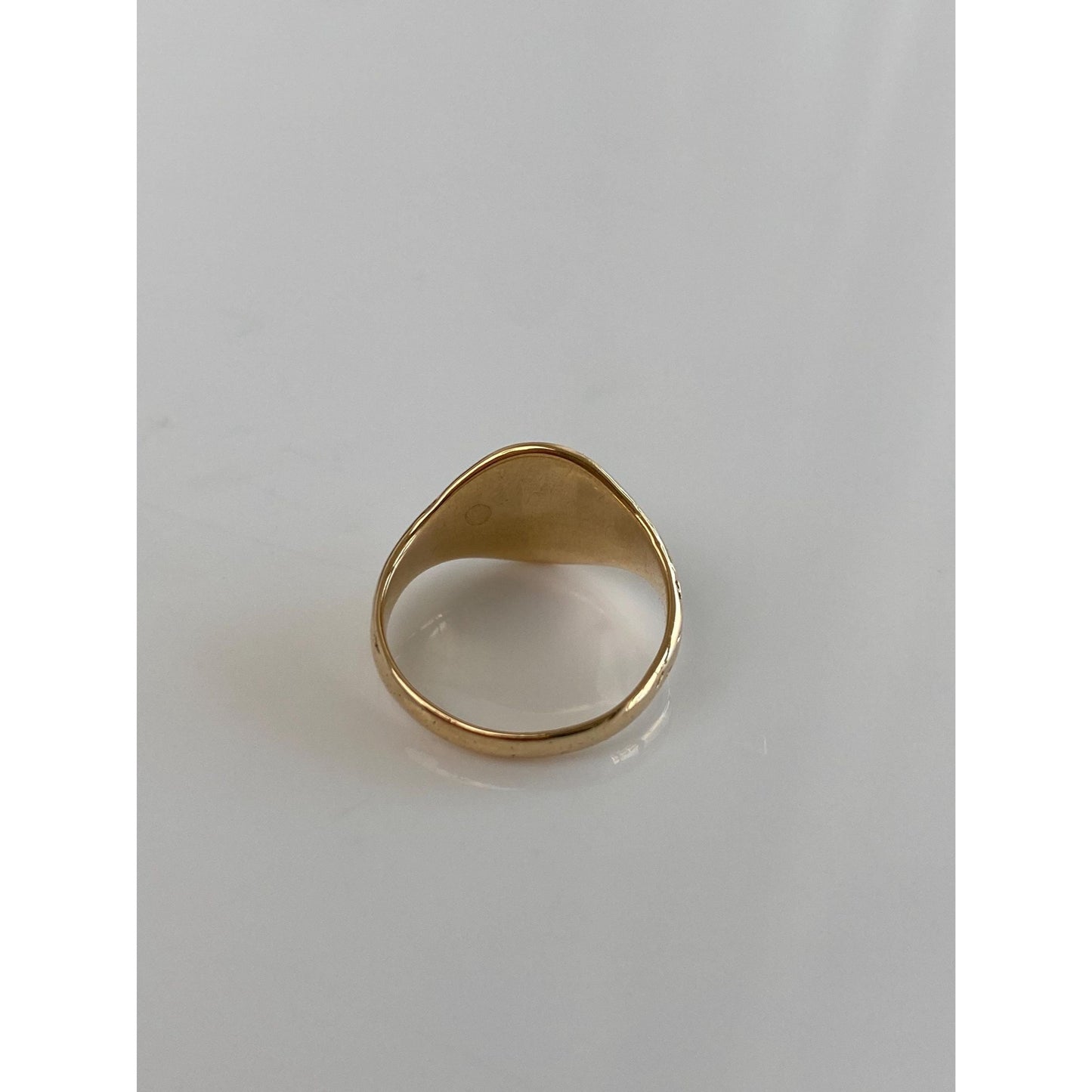 Vintage Solid 14k Yellow Gold Design Signet Ring - Size 3.75
