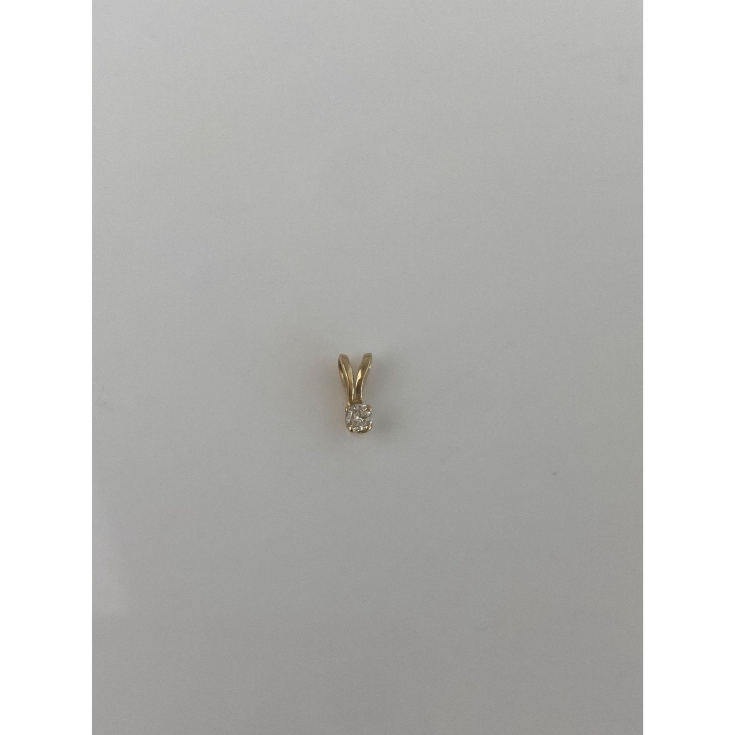 Vintage Solid 14k Yellow Gold Tiny Diamond Charm