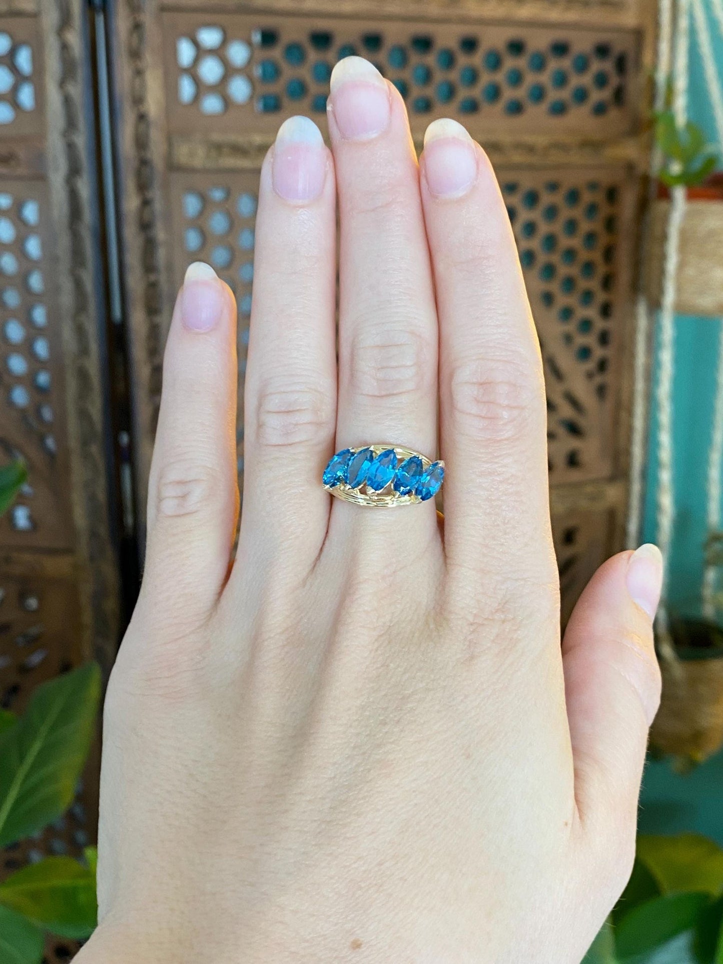 Vintage Solid 14k Yellow Gold Marquise Topaz Row Ring - Size 6.5