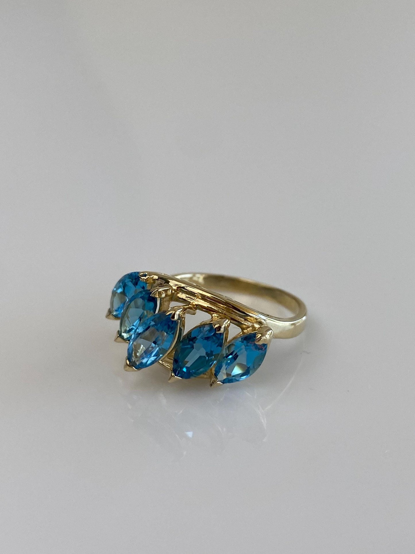 Vintage Solid 14k Yellow Gold Marquise Topaz Row Ring - Size 6.5