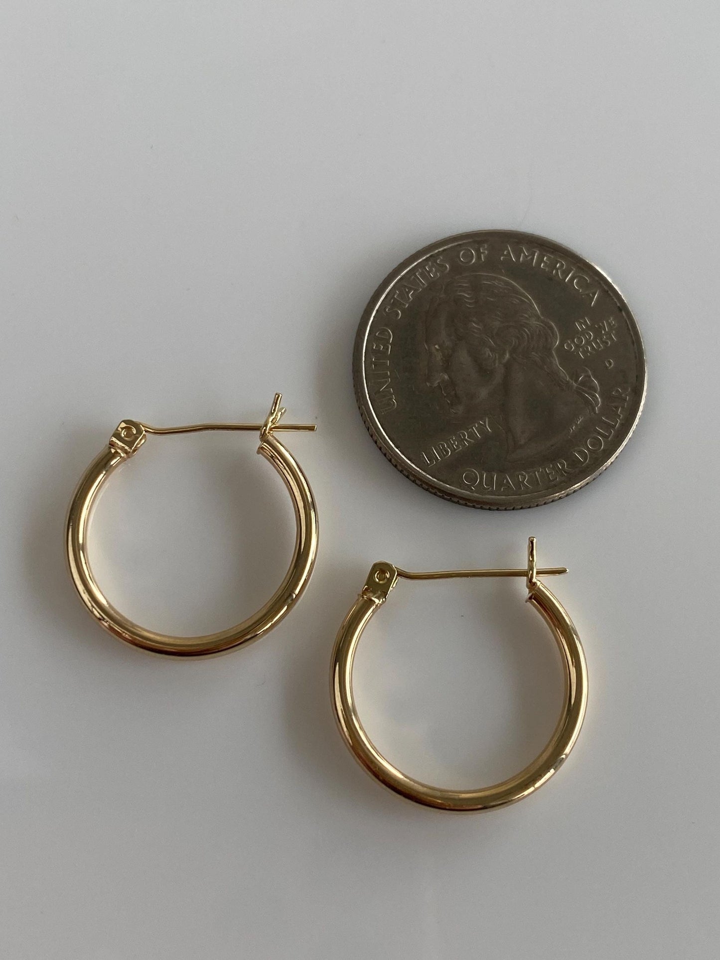 Vintage 14k Yellow Gold Hoop Earrings
